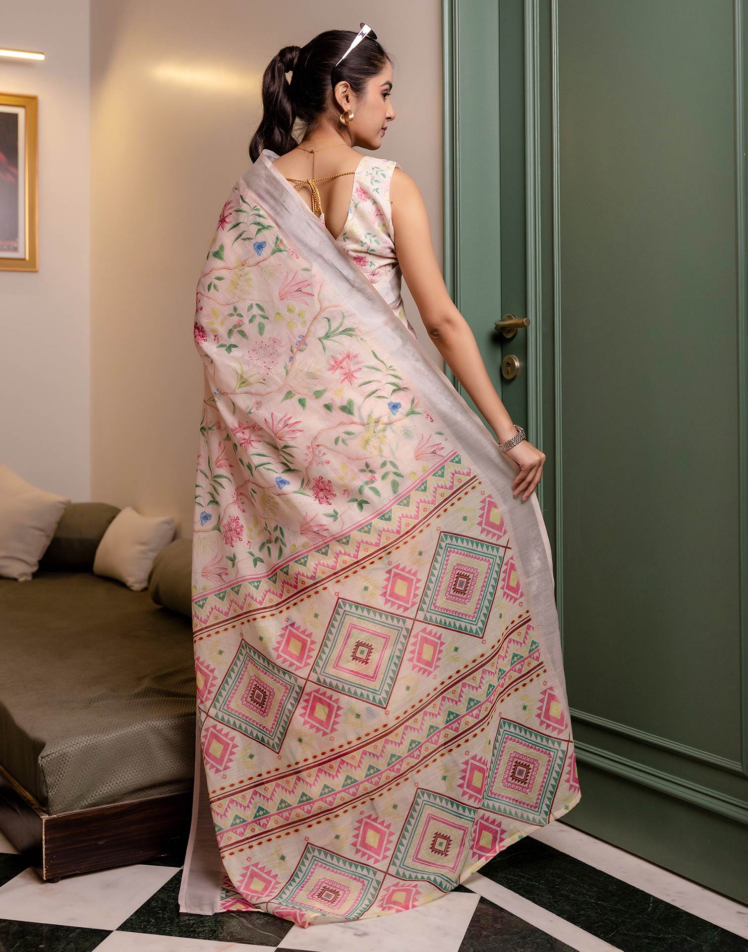 Ready To Wear Cream Linen Woven Border Printed Saree - Image 8