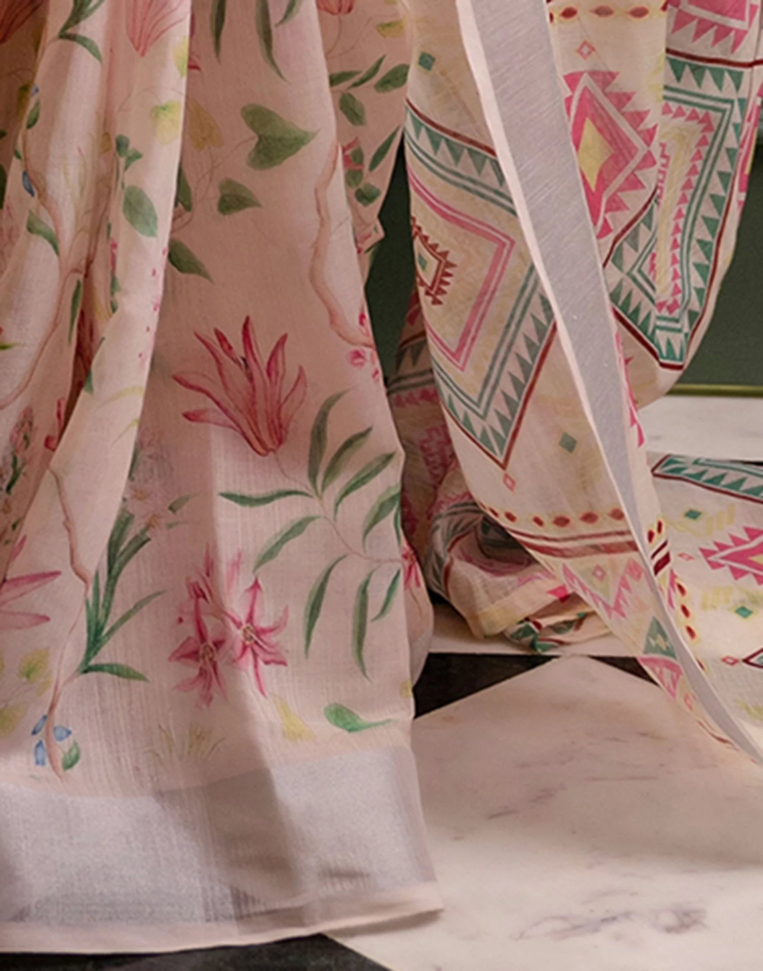 Ready To Wear Cream Linen Woven Border Printed Saree - Image 9