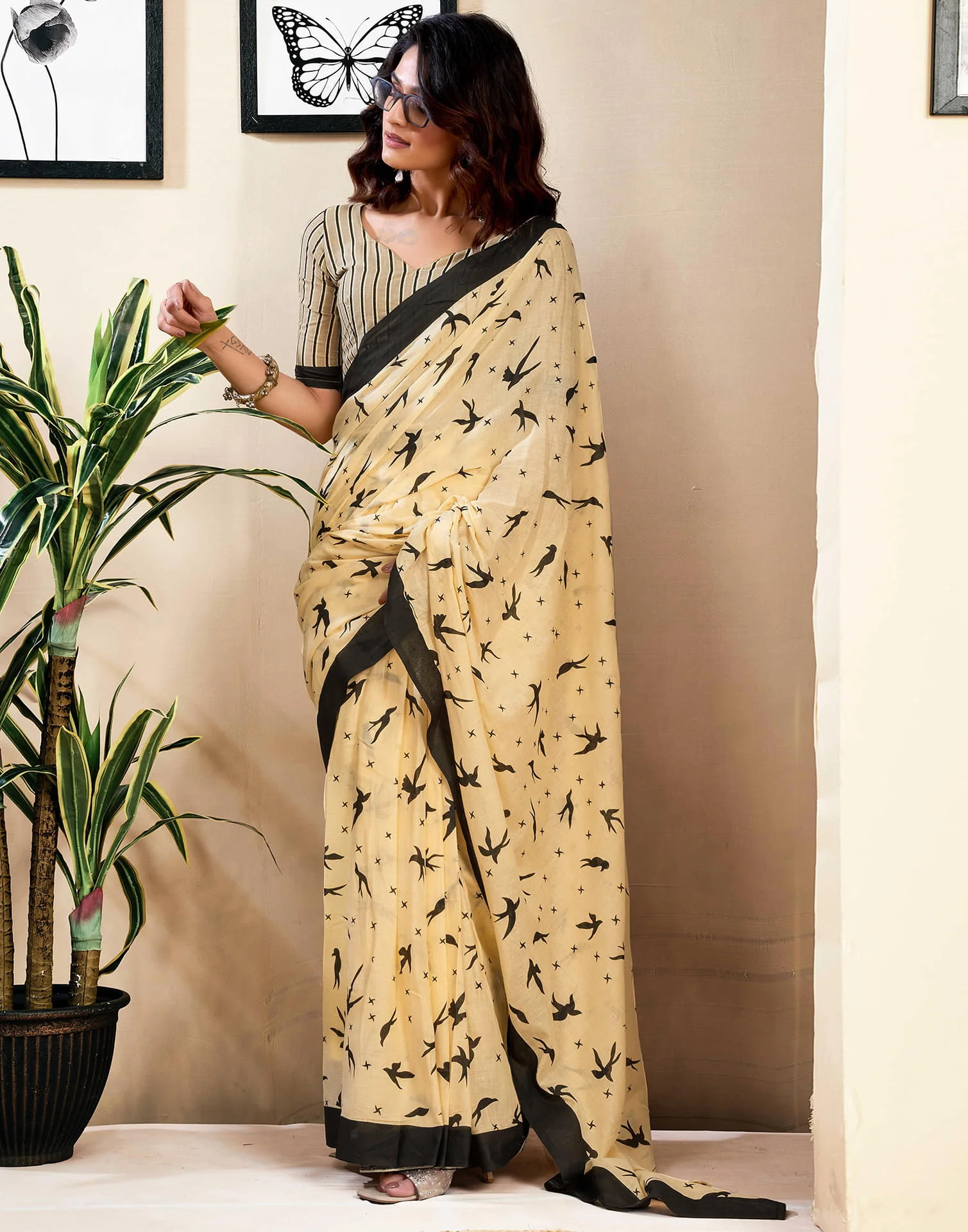 Ready To Wear Cream Pure Cotton Printed Saree With Pocket - Image 8