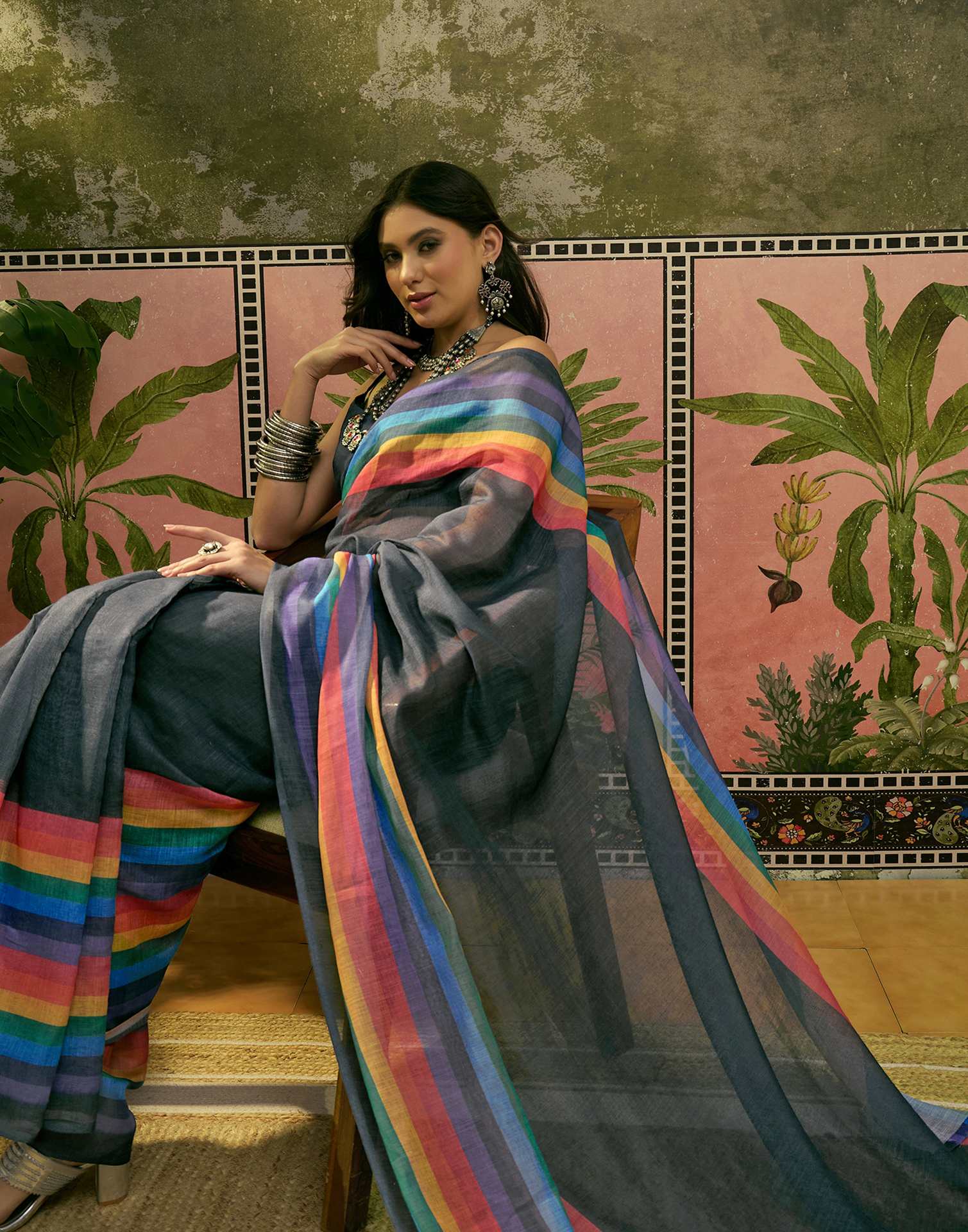 Ready To Wear Dark Grey Linen Cotton Printed Saree - Image 8