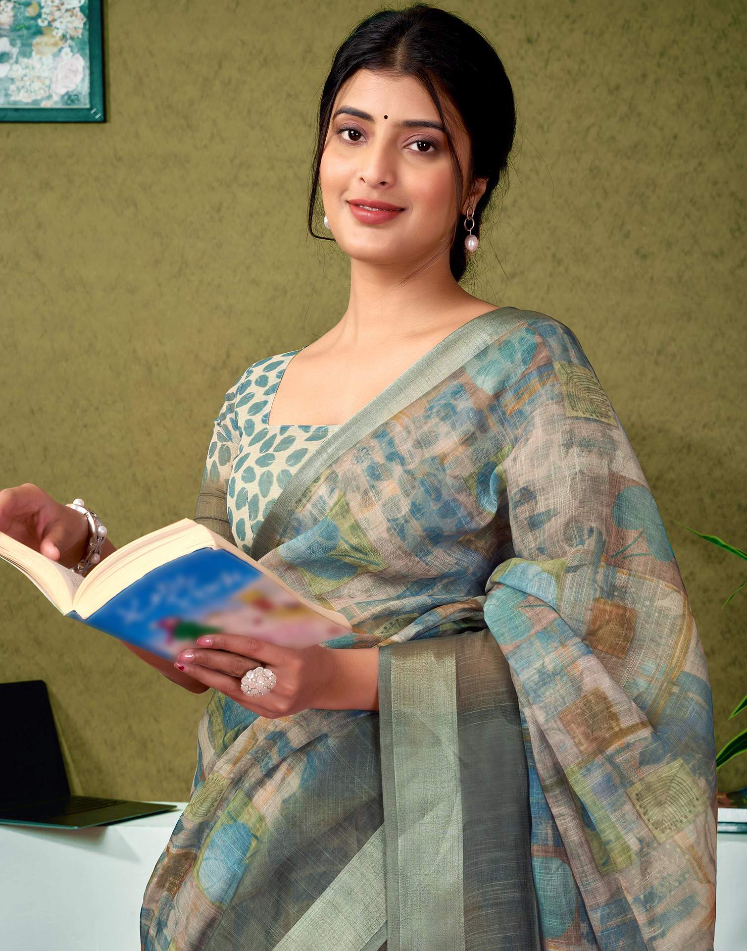 Ready To Wear Dusty Green Printed Linen Saree - Image 4