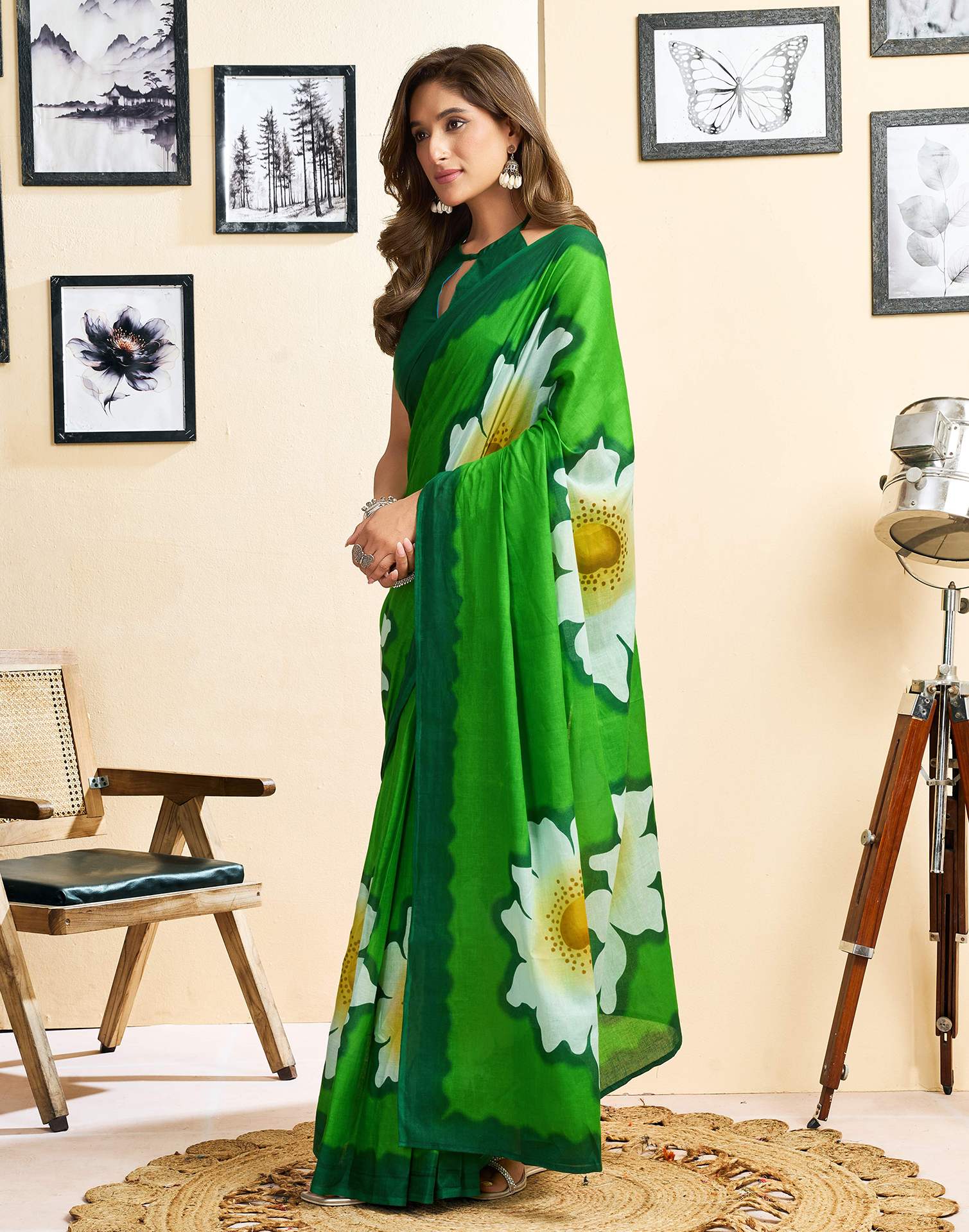 Ready To Wear Green Cotton Floral Printed Saree With Pocket - Image 6