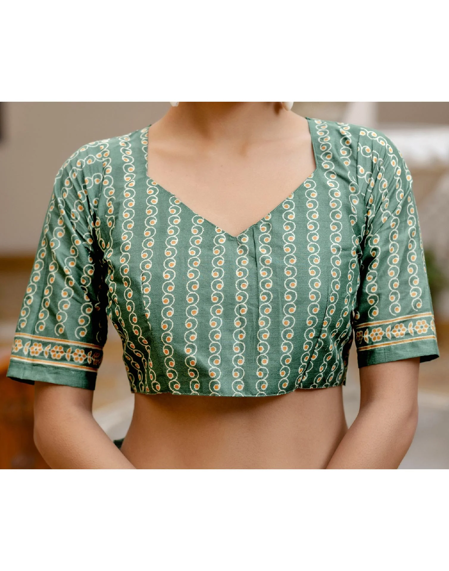Ready To Wear Green Cotton Printed Saree - Image 13
