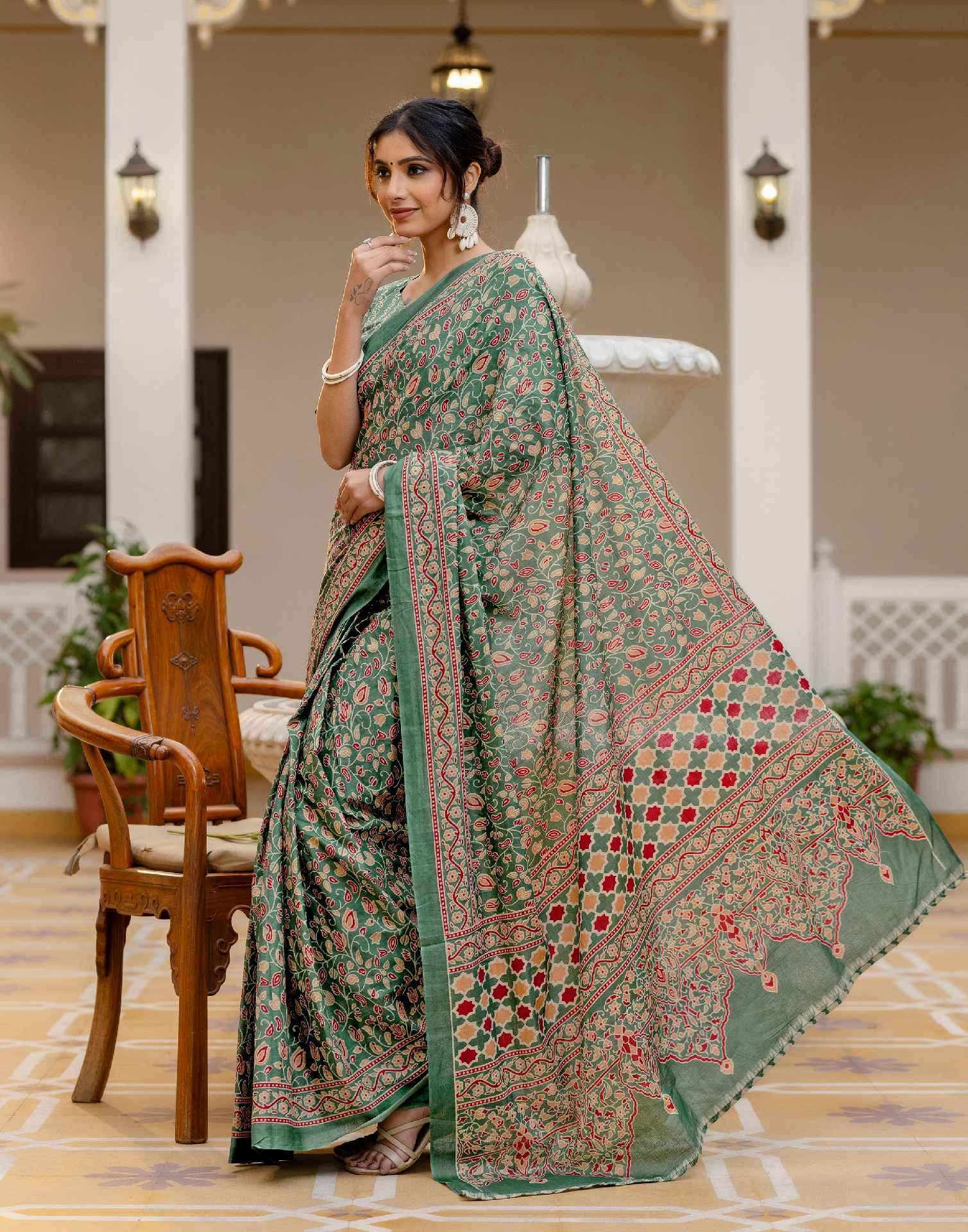 Ready To Wear Green Cotton Printed Saree - Image 6