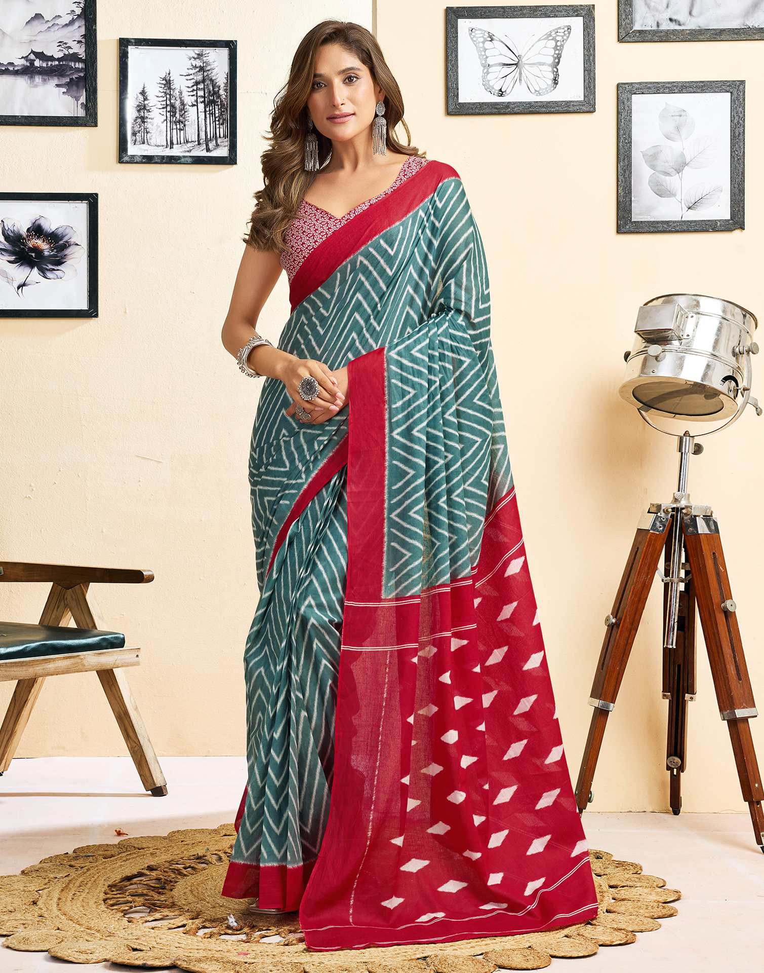Ready To Wear Green Cotton Printed Saree - Image 2
