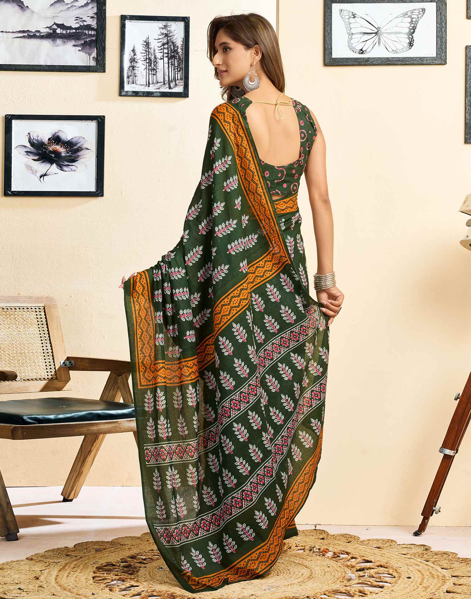 Ready To Wear Green Cotton Printed Saree - Image 7