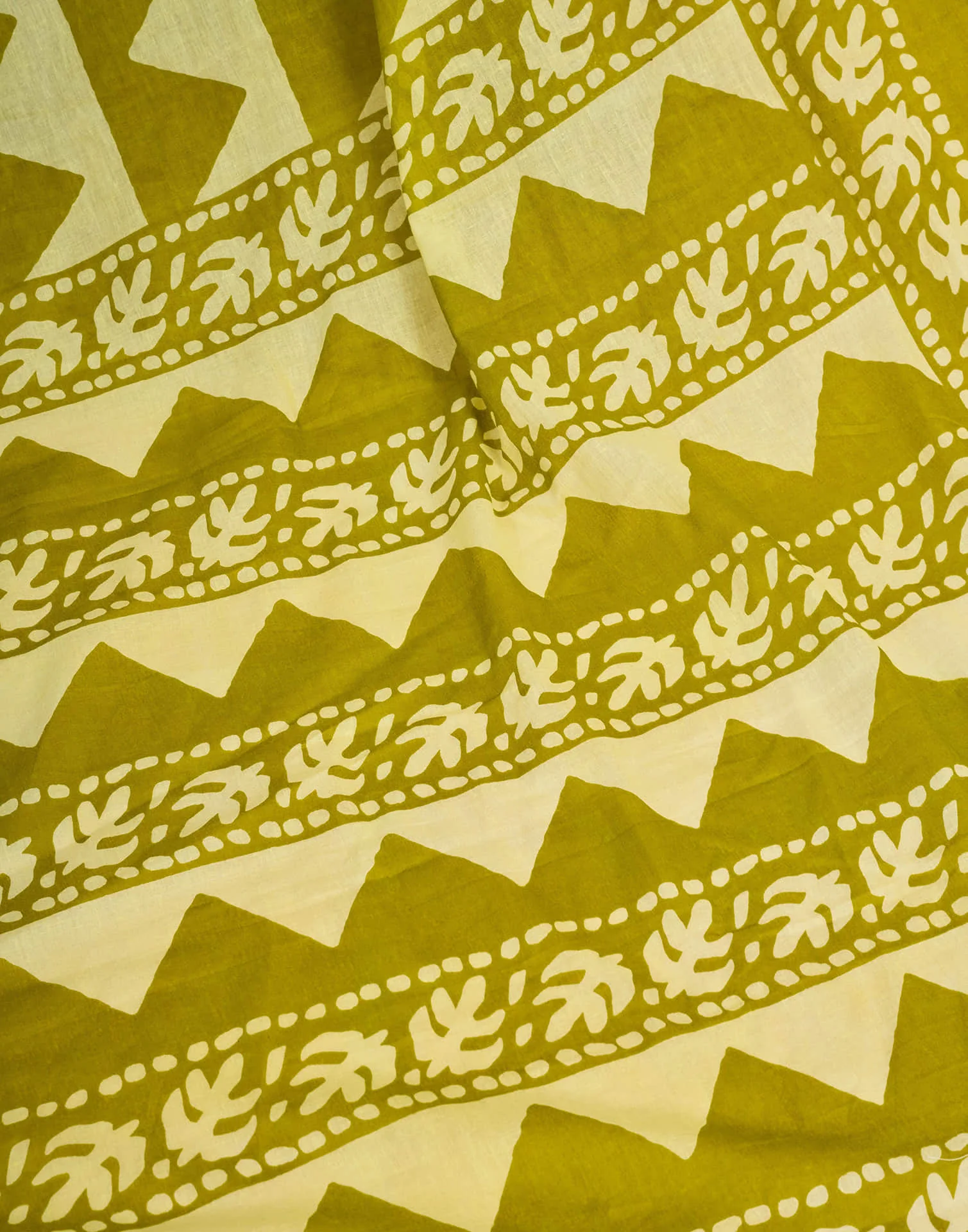 Ready To Wear Green Pure Cotton Geometric Printed Saree With Pocket - Image 10
