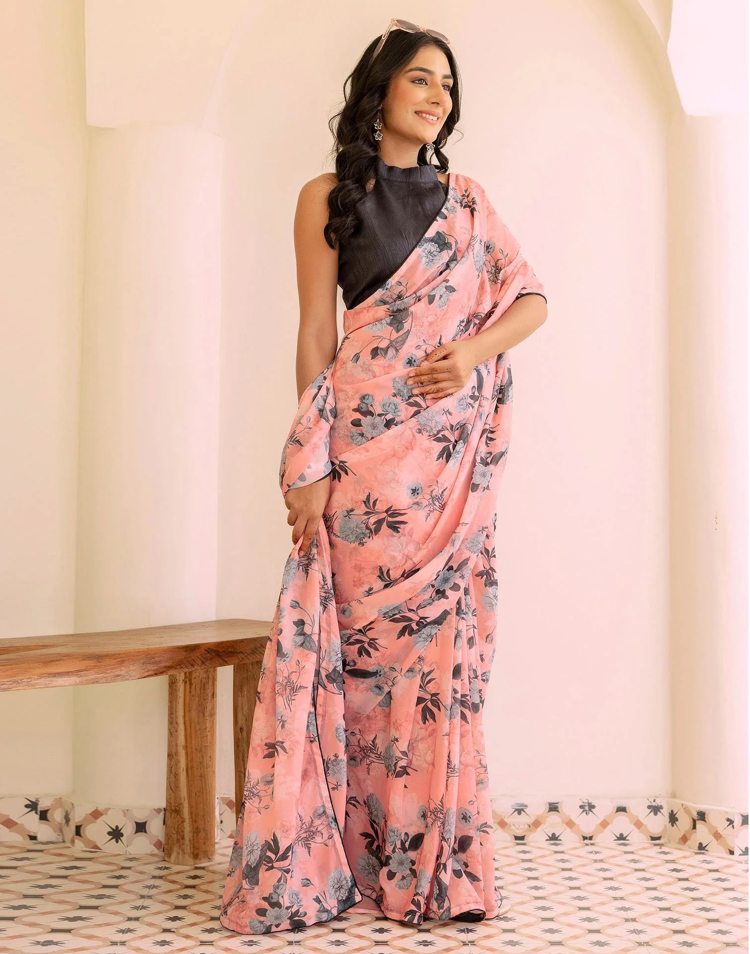 Ready To Wear Grey Georgette Floral Printed Saree - Image 5