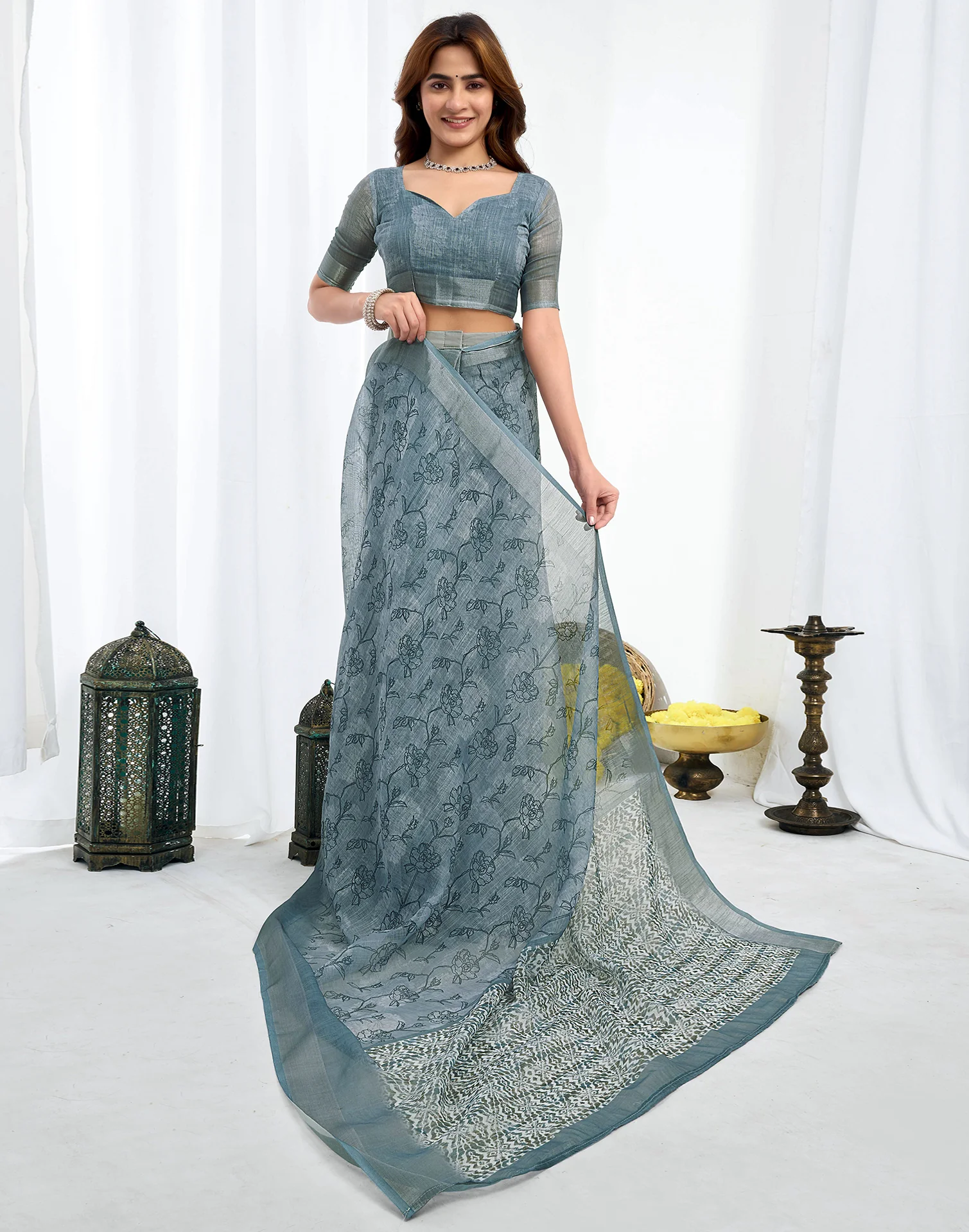 Ready To Wear Grey Linen Printed Saree - Image 4