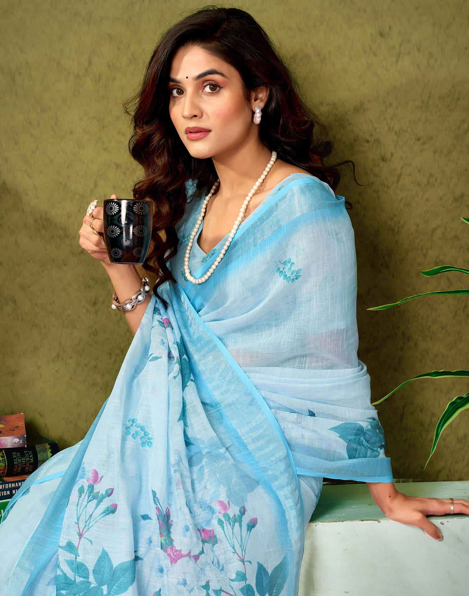 Ready To Wear Light Blue Linen Zari Printed Saree - Image 4