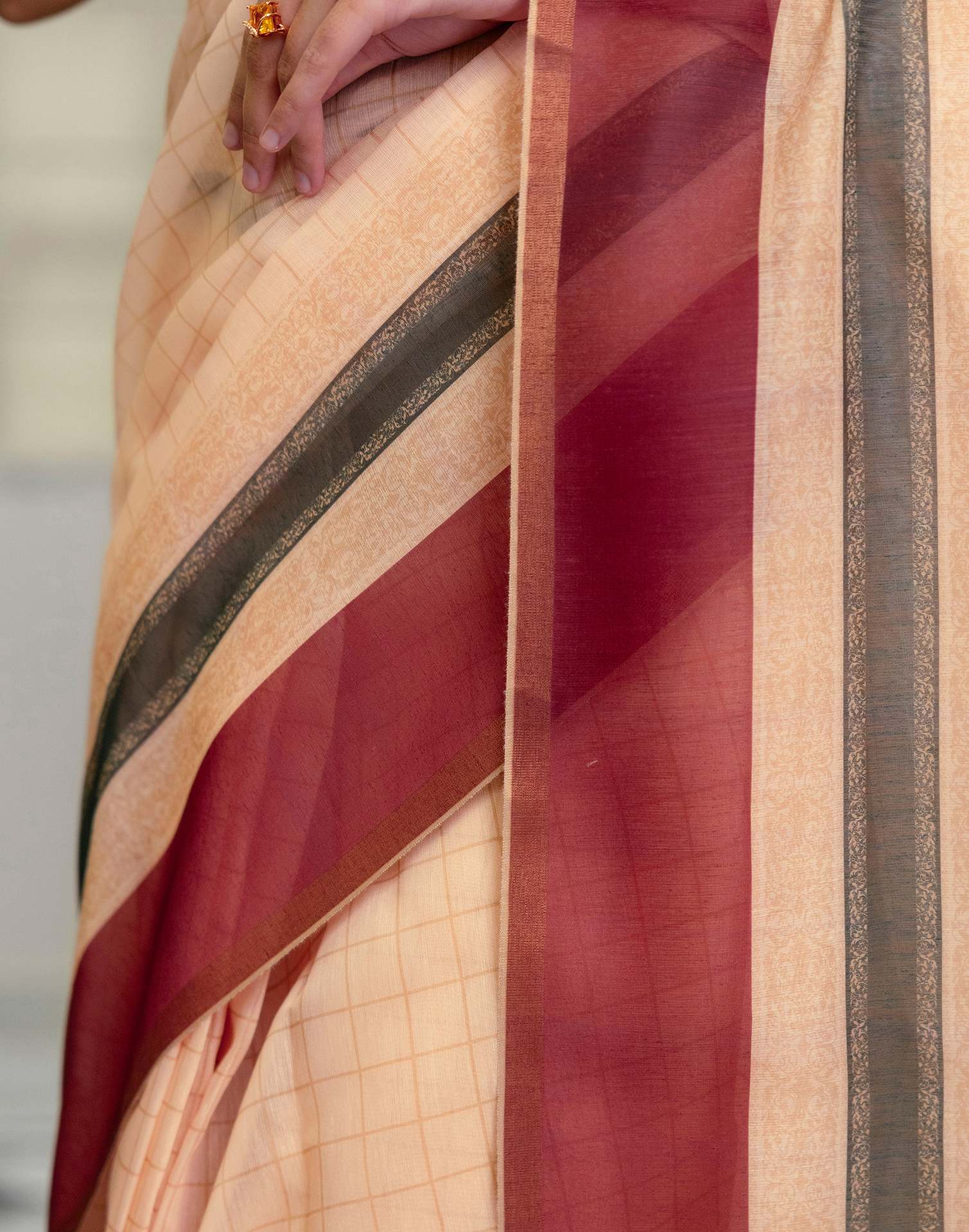 Ready To Wear Light Peach Linen Printed Saree - Image 9
