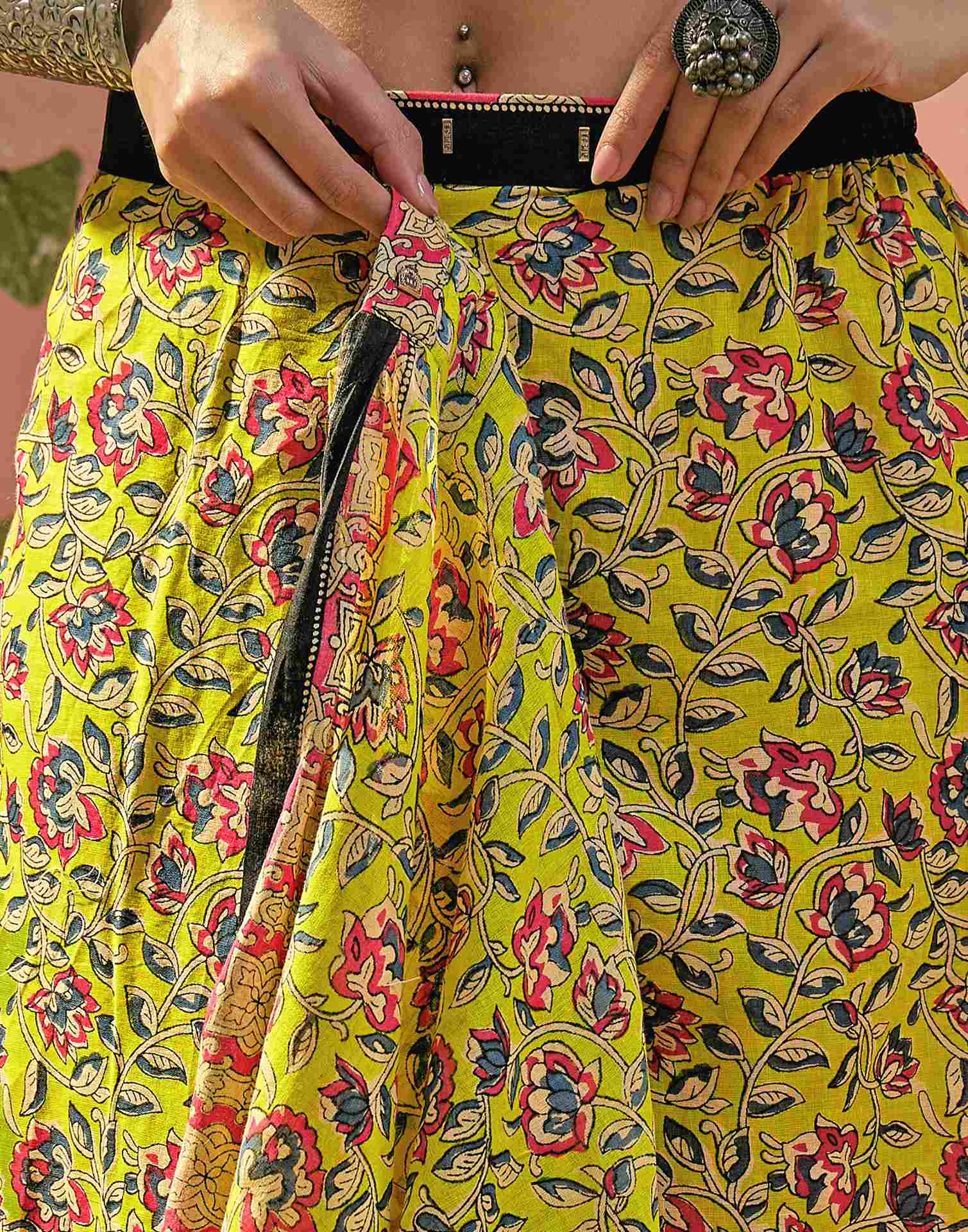 Ready To Wear Lime Yellow Cotton Printed Saree - Image 2