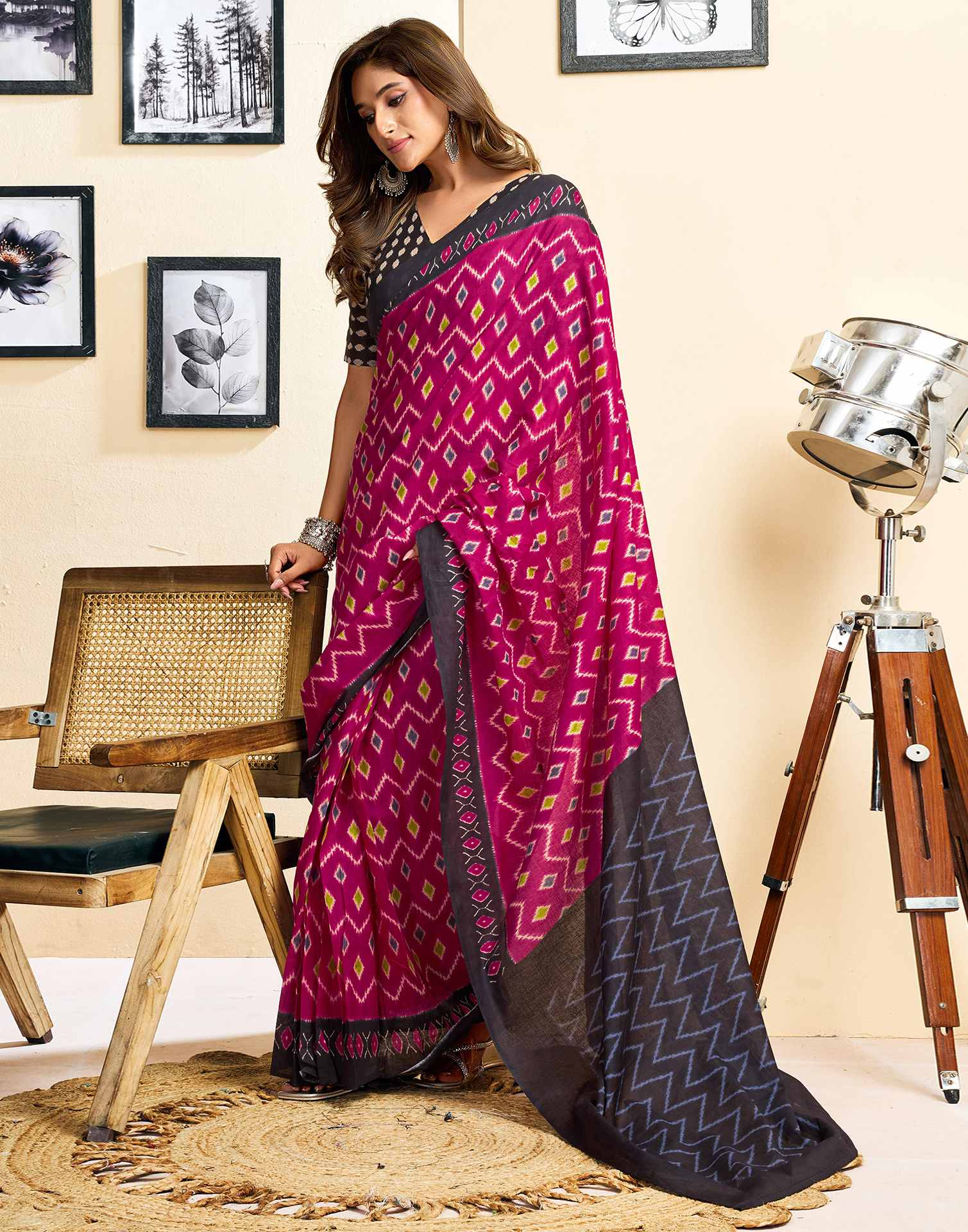 Ready To Wear Magenta Cotton Ikkat Printed Saree - Image 6