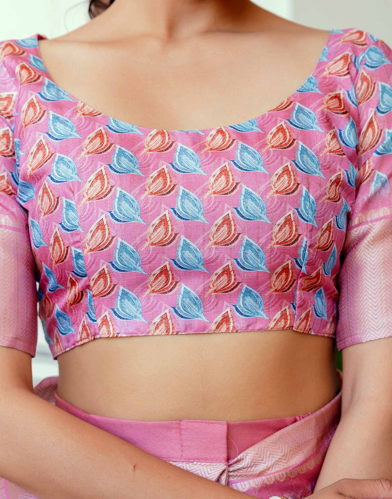 Ready To Wear Mauve Dola Silk Woven Border Printed Saree - Image 10