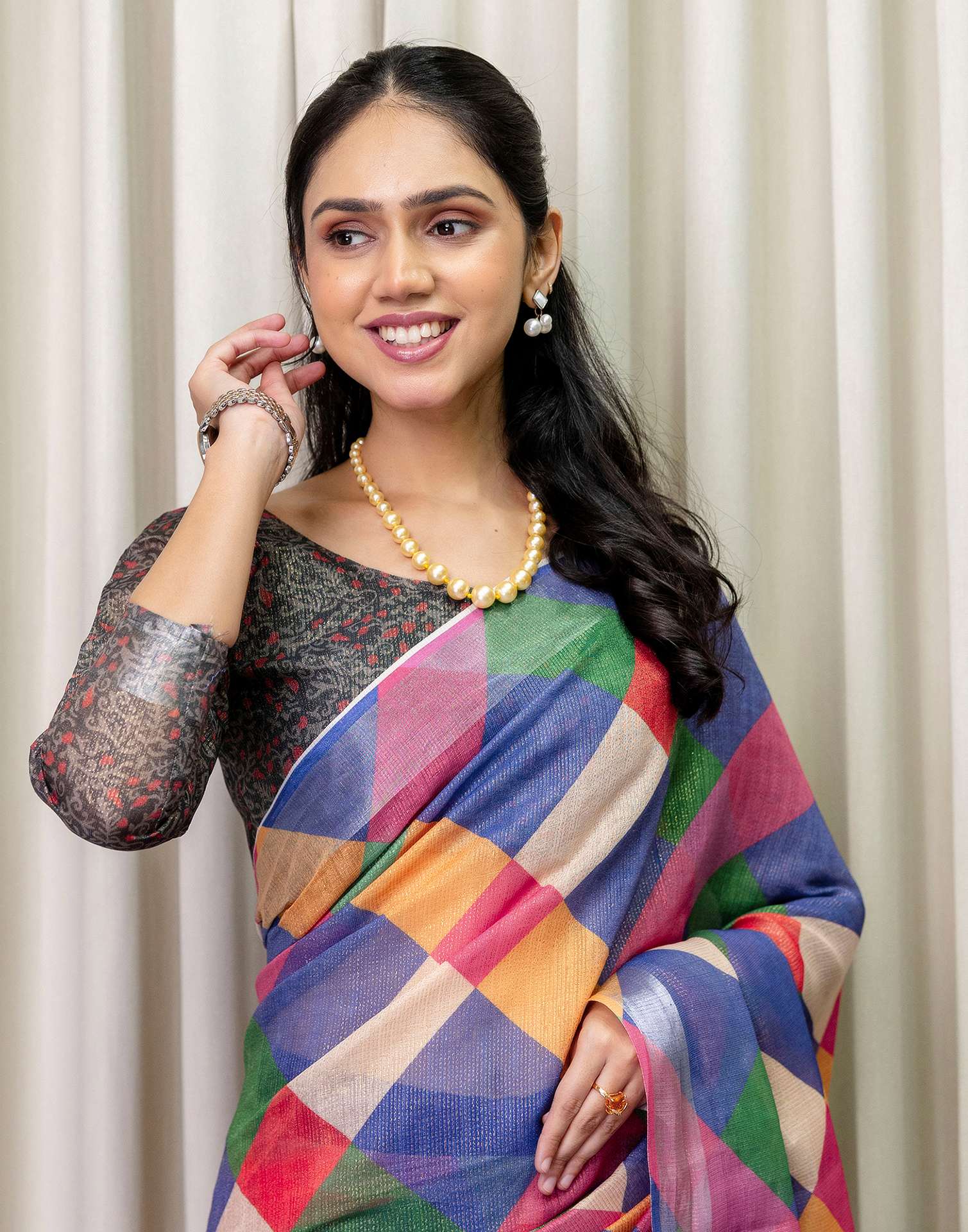 Ready To Wear Multicoloured Cotton Printed Saree - Image 10