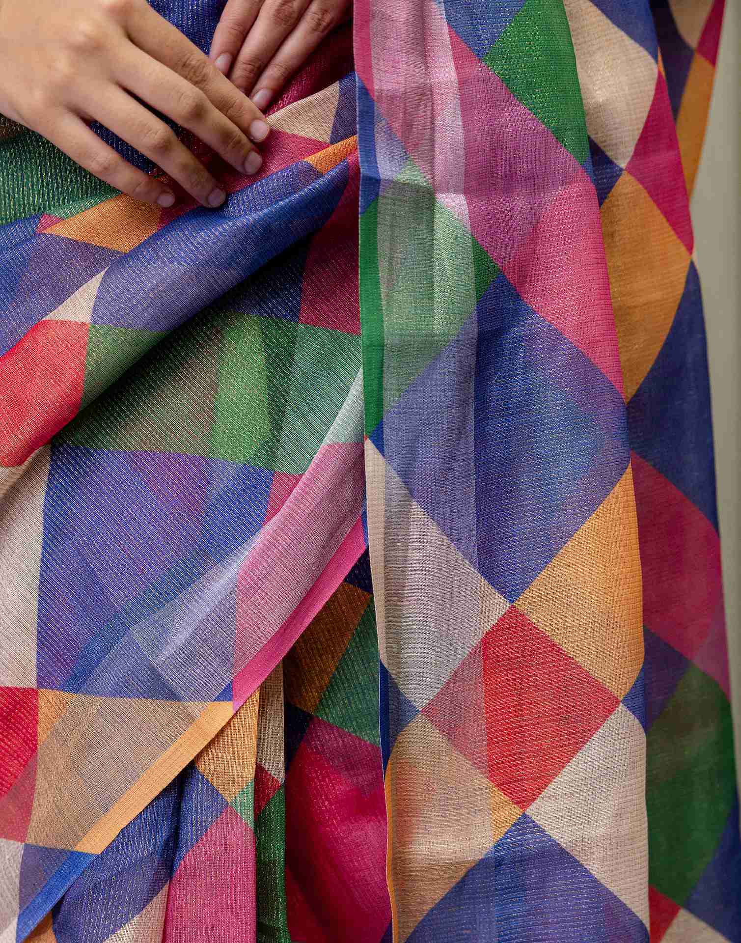 Ready To Wear Multicoloured Cotton Printed Saree - Image 11