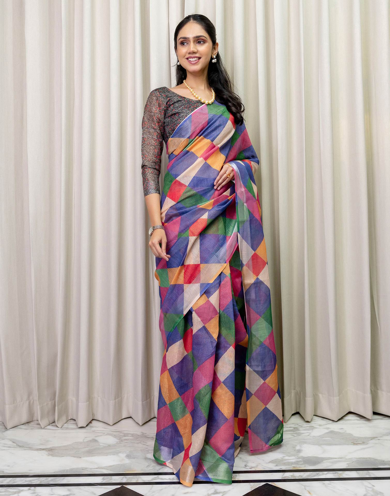 Ready To Wear Multicoloured Cotton Printed Saree - Image 6