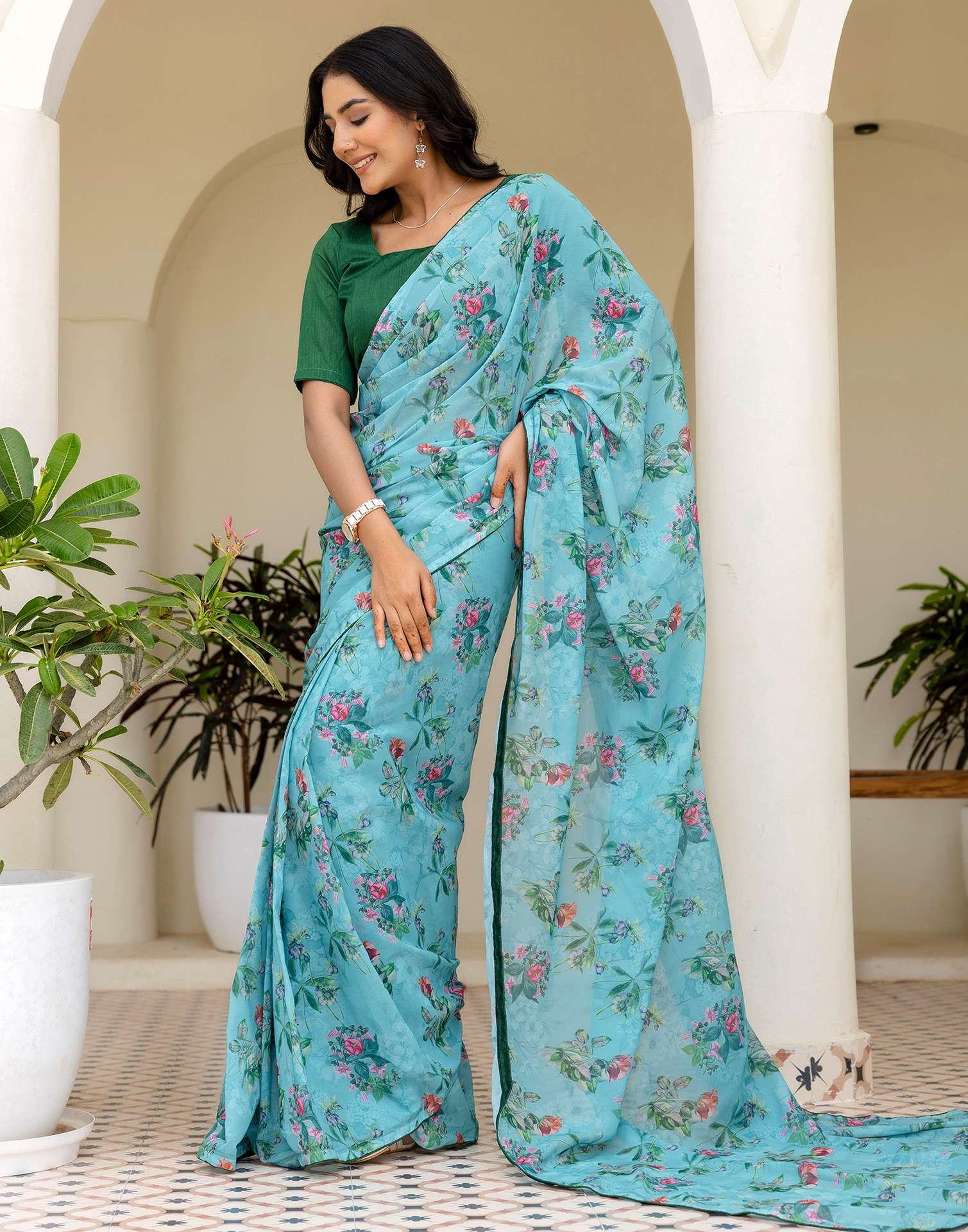 Ready To Wear Multicoloured Georgette Floral Printed Saree - Image 11