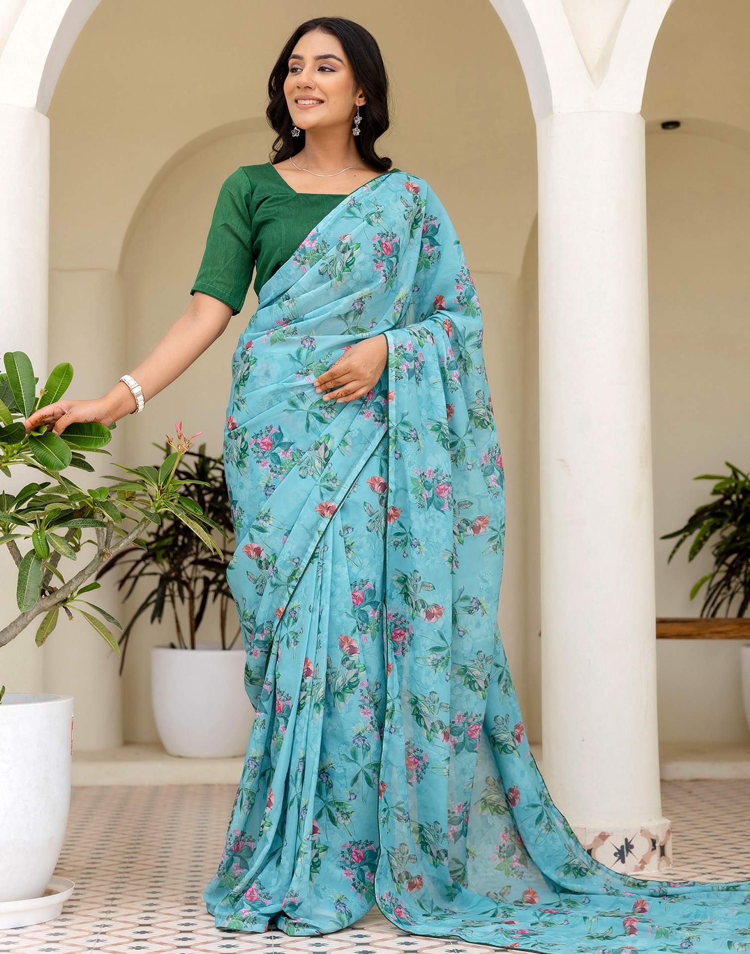 Ready To Wear Multicoloured Georgette Floral Printed Saree - Image 9
