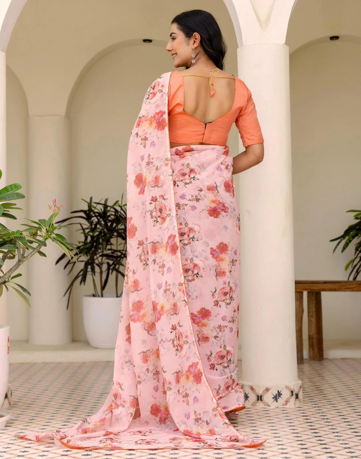 Ready To Wear Multicoloured Georgette Floral Printed Saree - Image 7