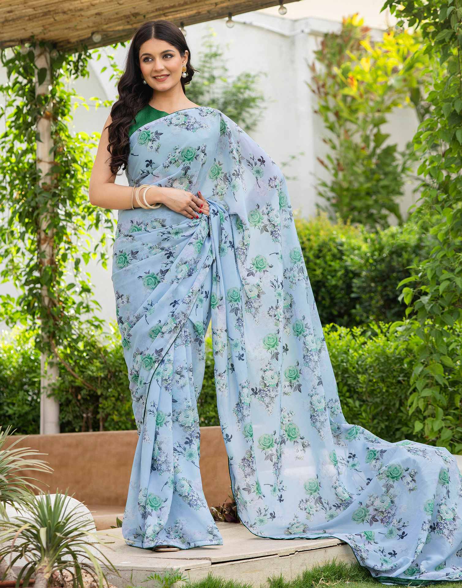 Ready To Wear Multicoloured Georgette Floral Printed Saree - Image 4