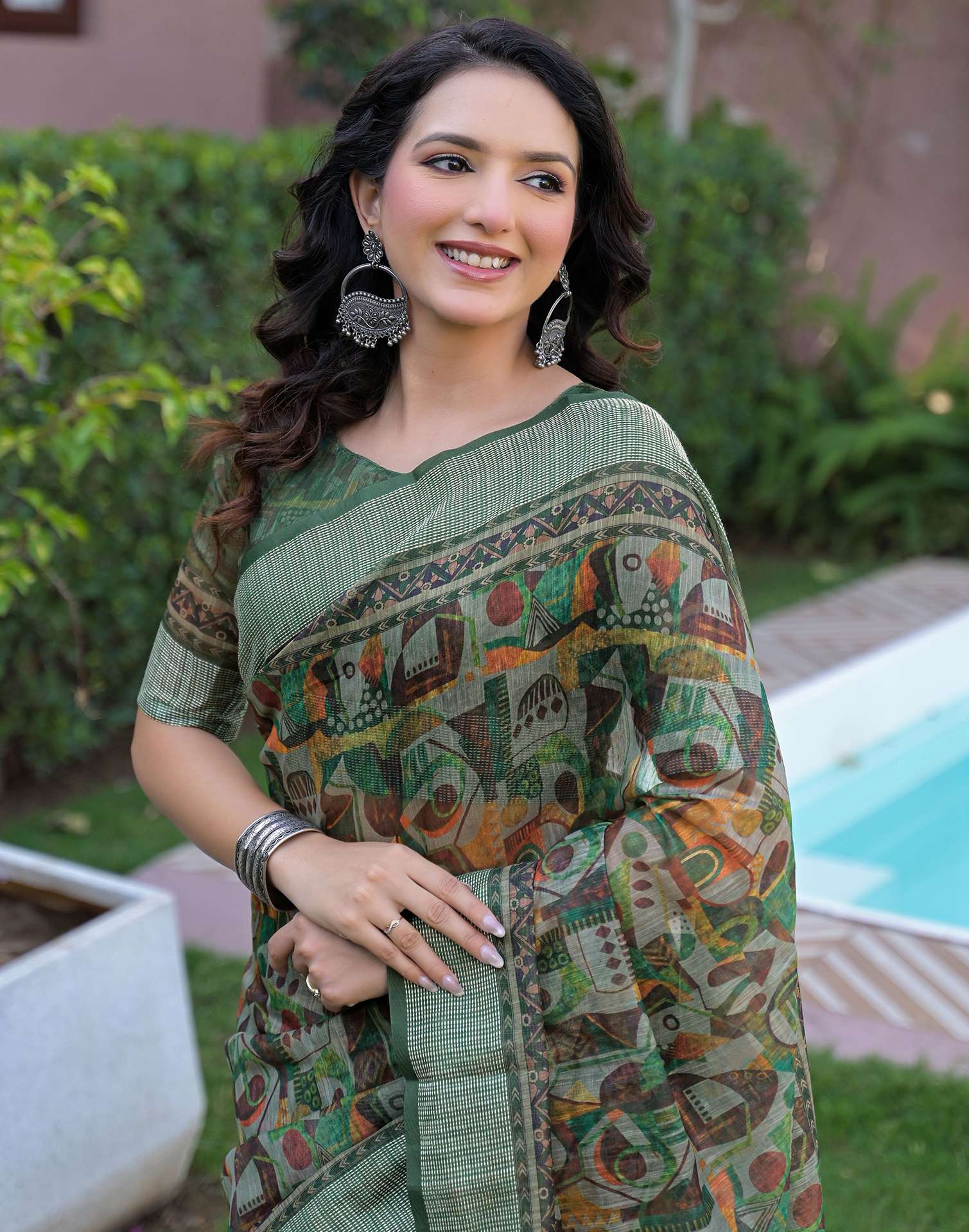 Ready To Wear Multicoloured Linen Printed Embroidery Border Saree - Image 4