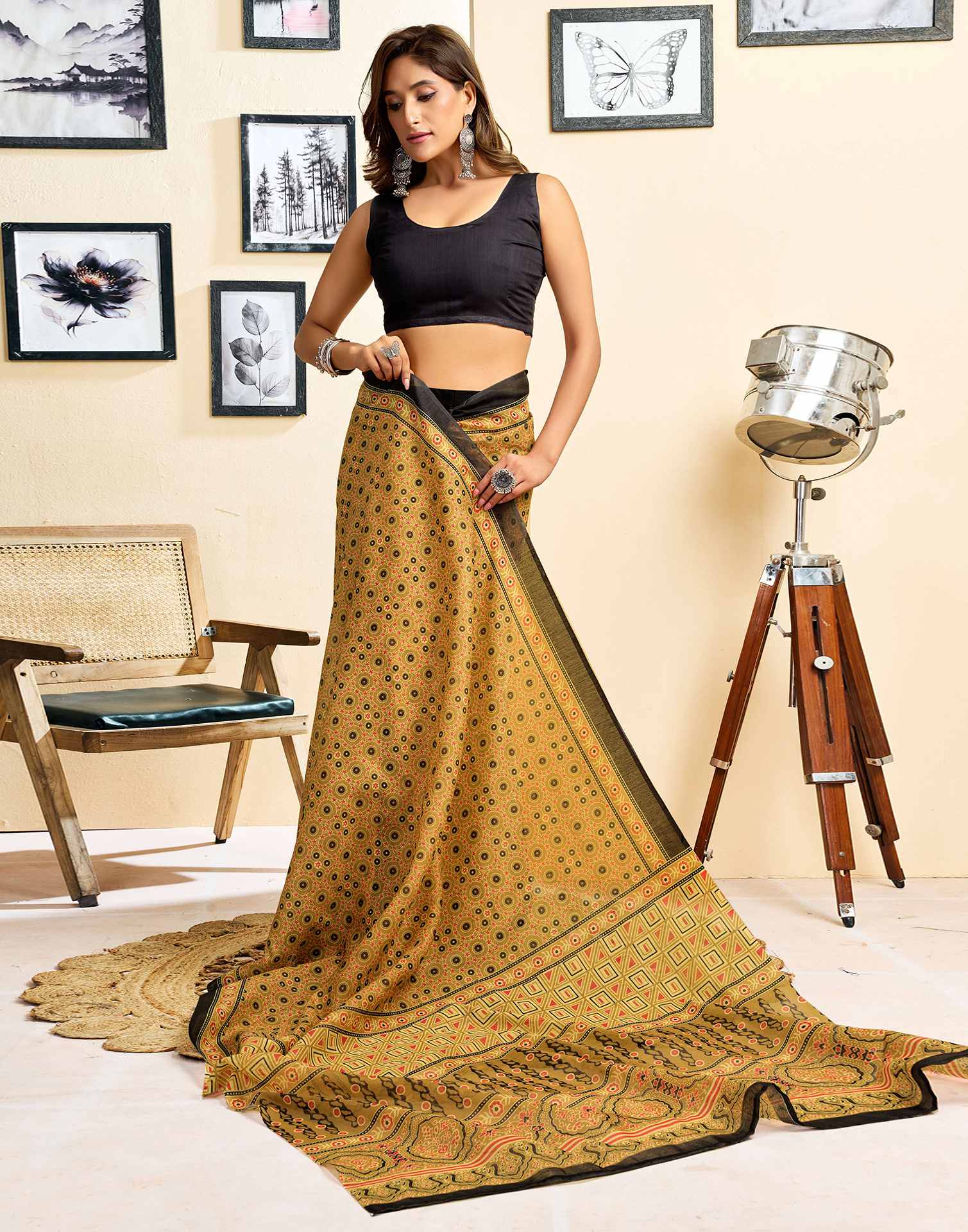 Ready To Wear Mustard Yellow Linen Printed Saree - Image 2