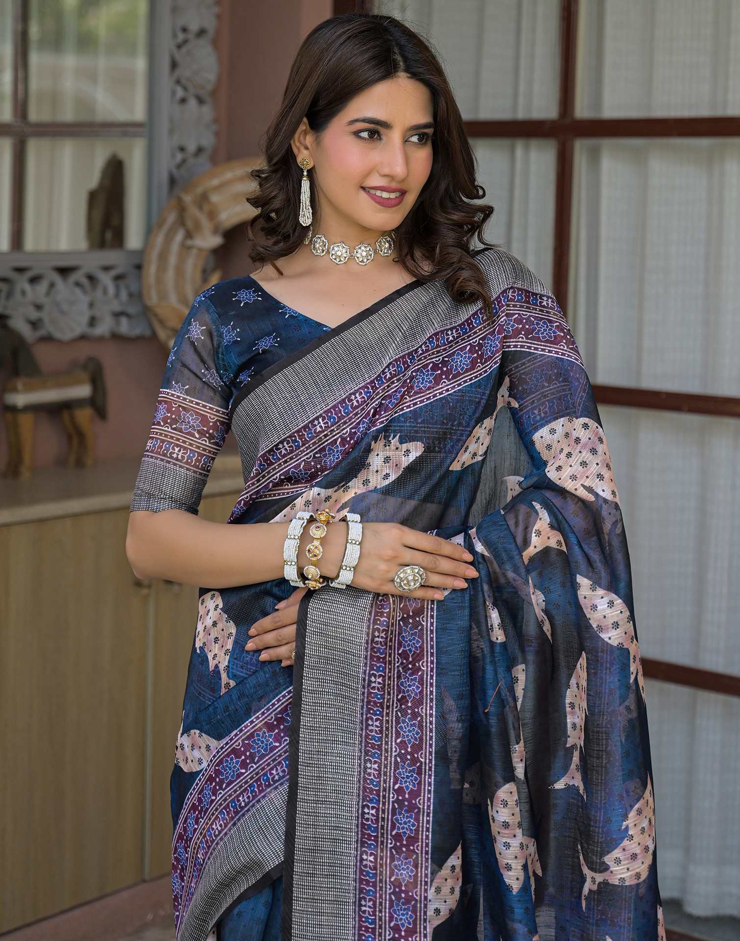 Ready To Wear Navy Blue Linen Printed Embroidery Border Saree - Image 2