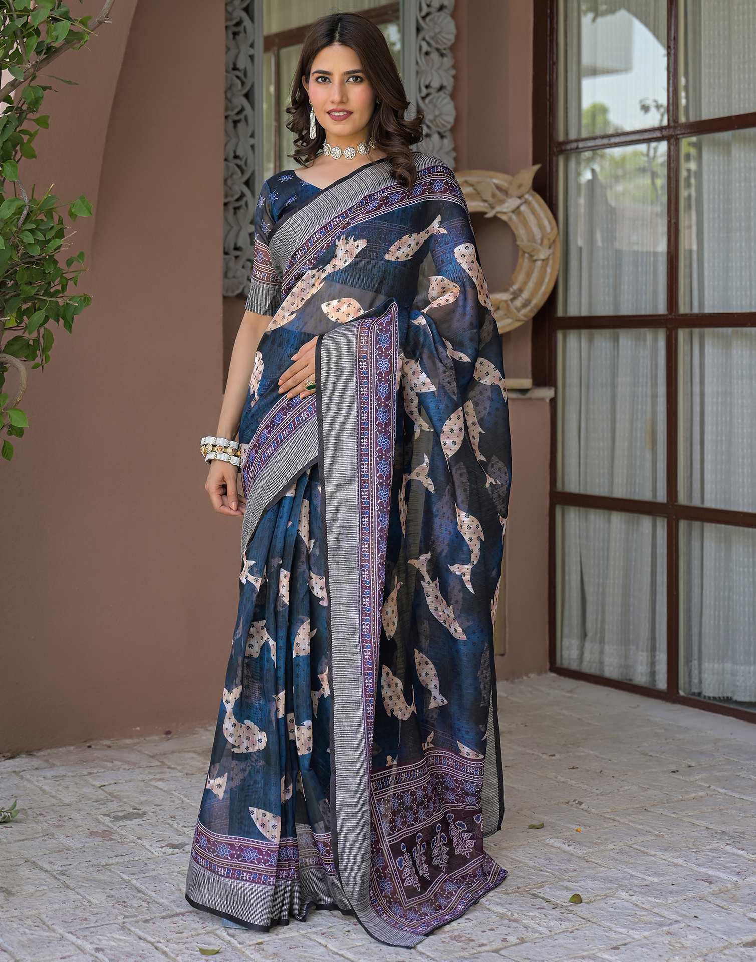 Ready To Wear Navy Blue Linen Printed Embroidery Border Saree - Image 4