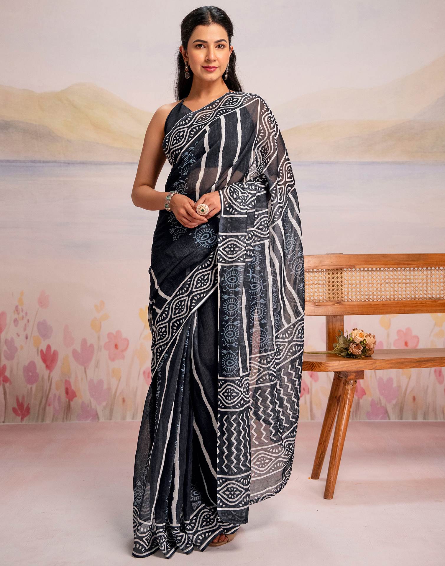 Ready To Wear Navy Blue Linen Printed Saree - Image 4