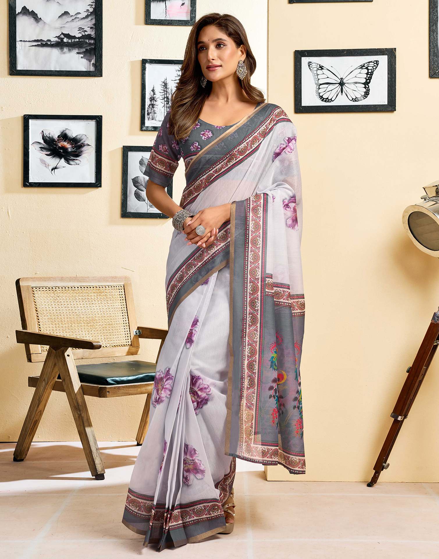 Ready To Wear Off White Linen Floral Printed Saree - Image 2