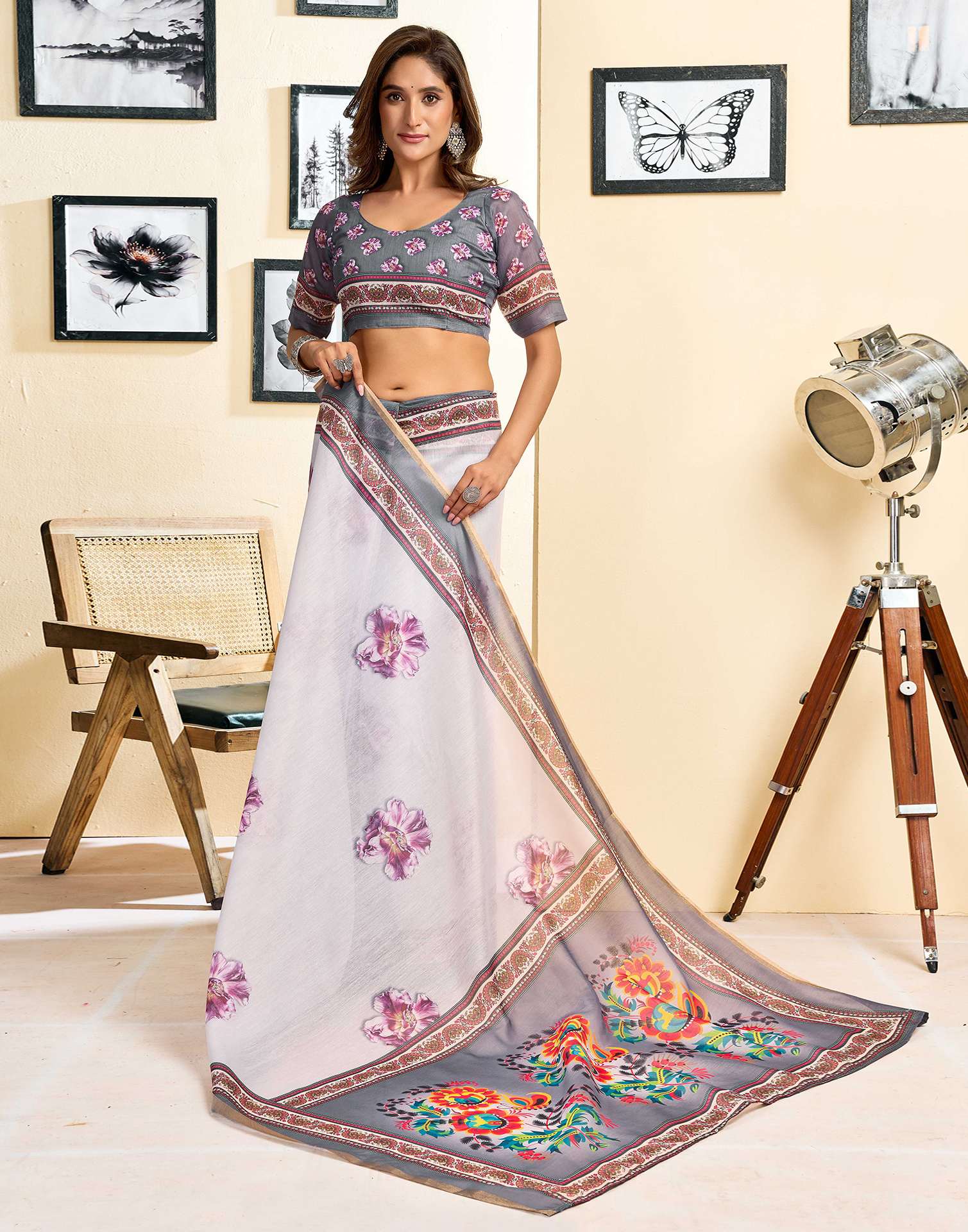 Ready To Wear Off White Linen Floral Printed Saree - Image 9