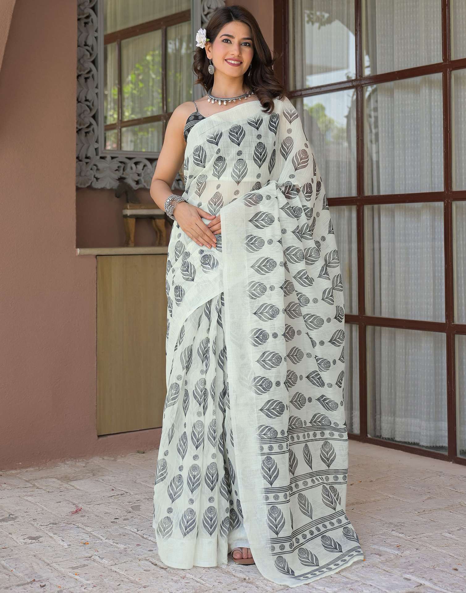 Ready To Wear Off White Linen Printed Embroidery Border Saree - Image 8