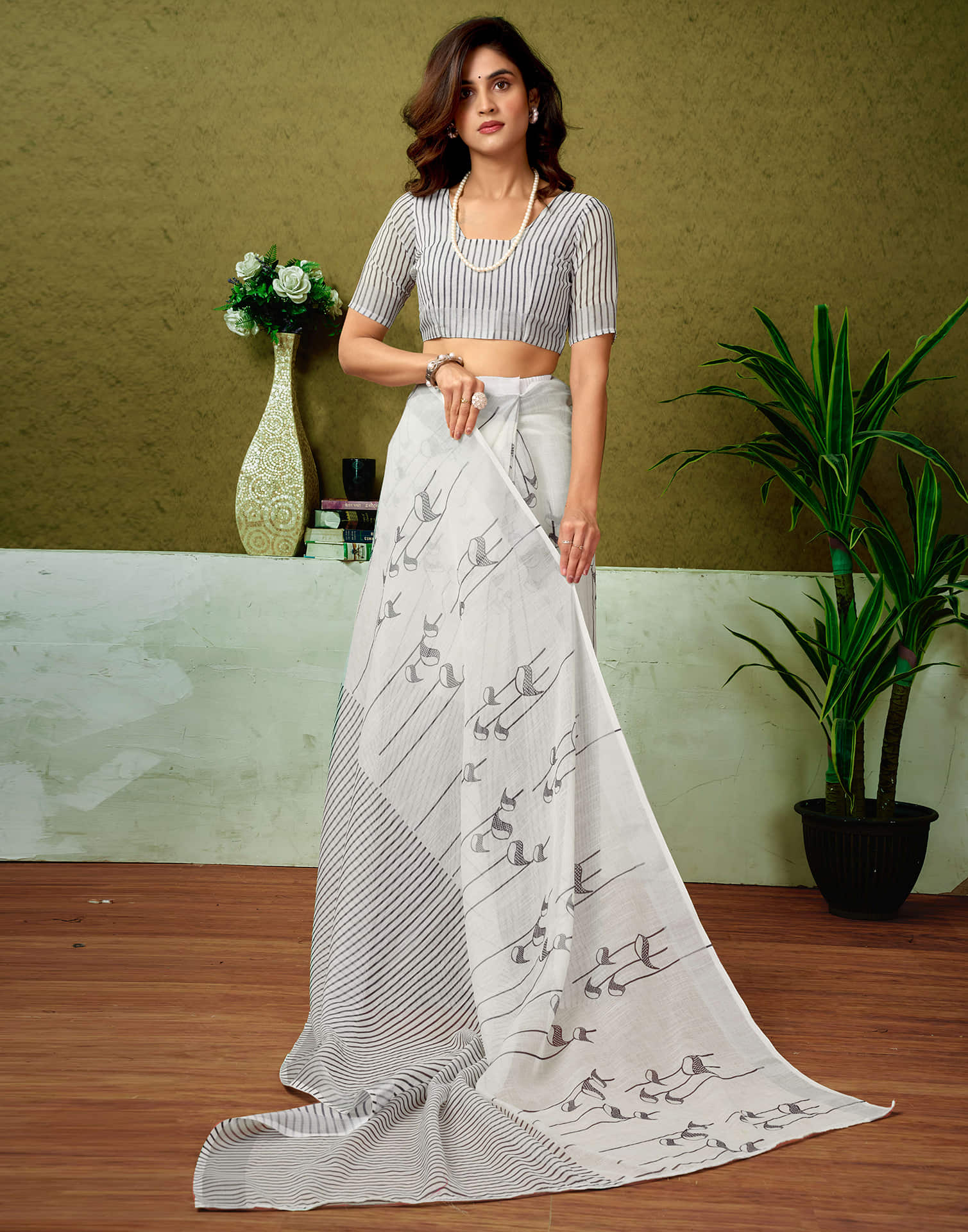 Ready To Wear Off White Linen Zari Printed Saree - Image 7