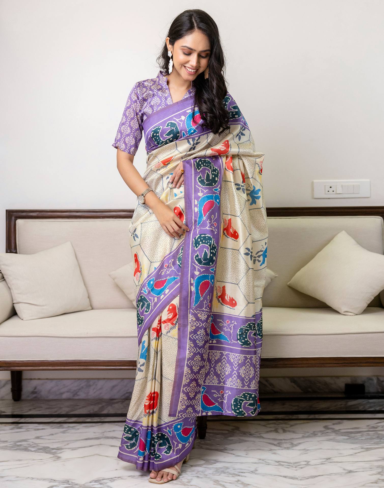 Ready To Wear Off White Silk Printed Saree - Image 6