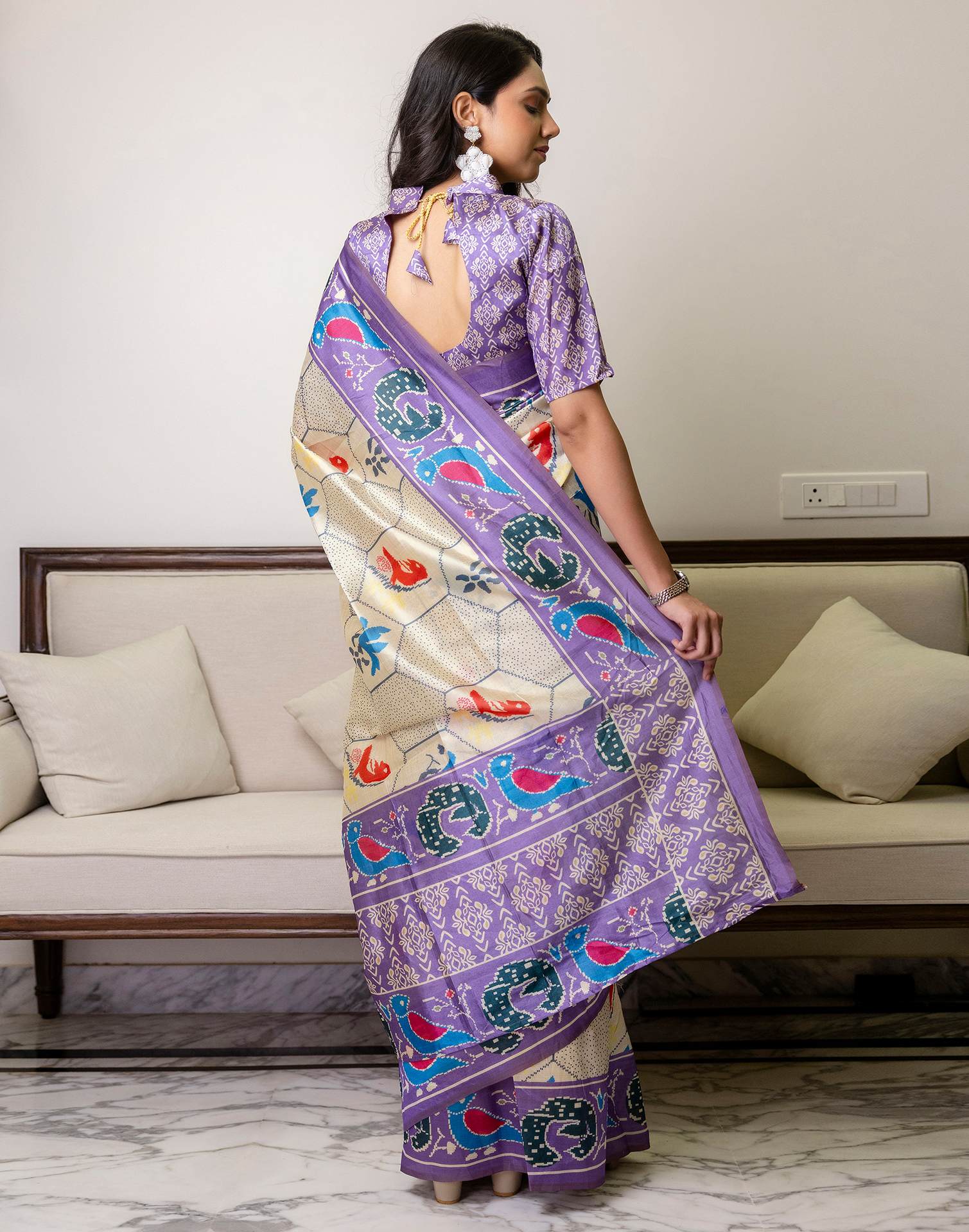 Ready To Wear Off White Silk Printed Saree - Image 7
