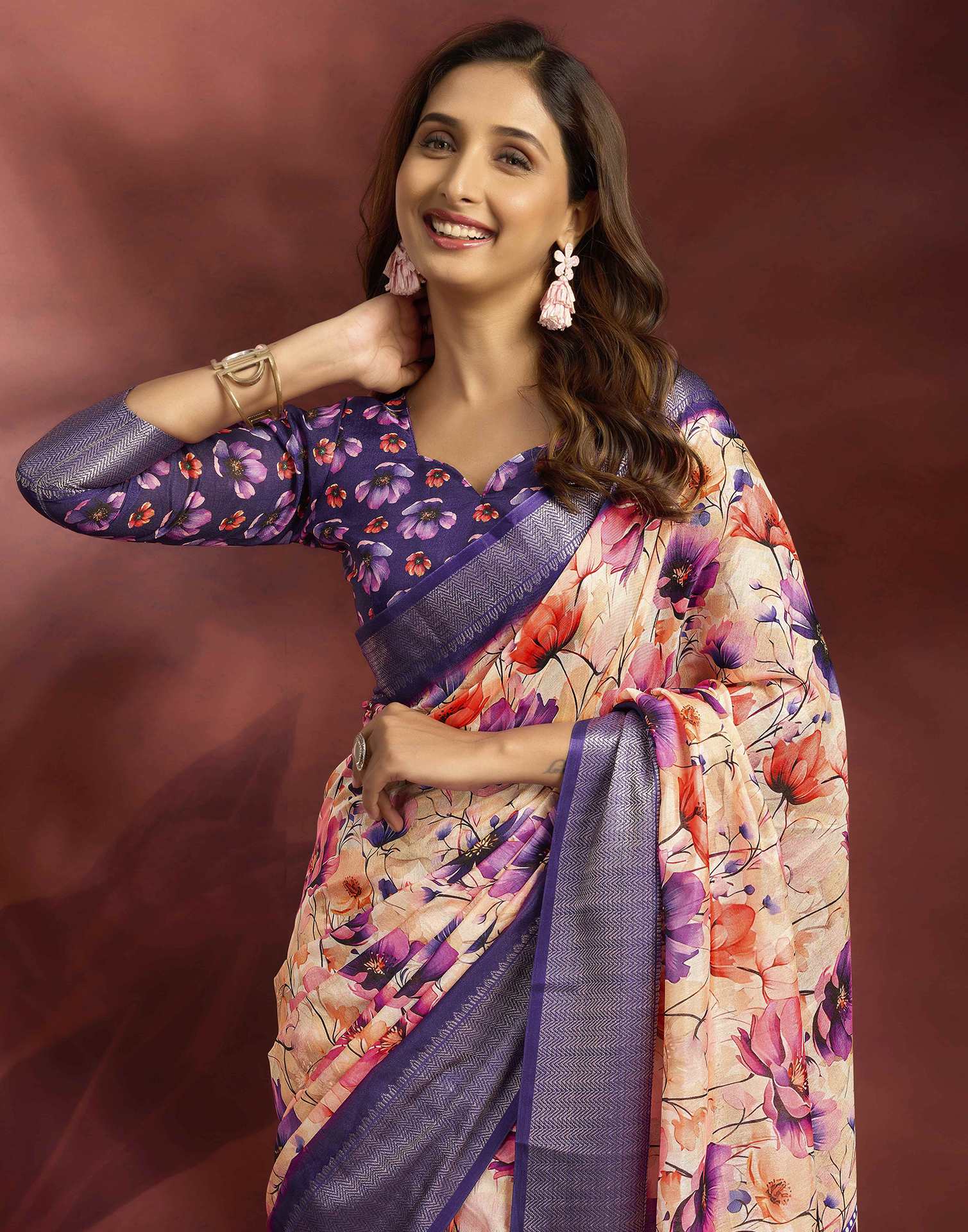 Ready To Wear Peach Dola Silk Printed Saree - Image 4