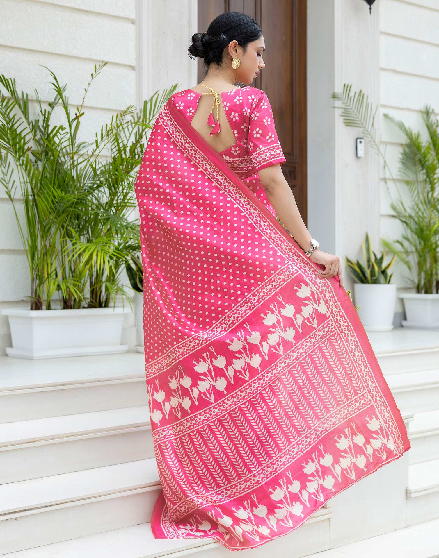 Ready To Wear Pink Silk Printed Saree - Image 9