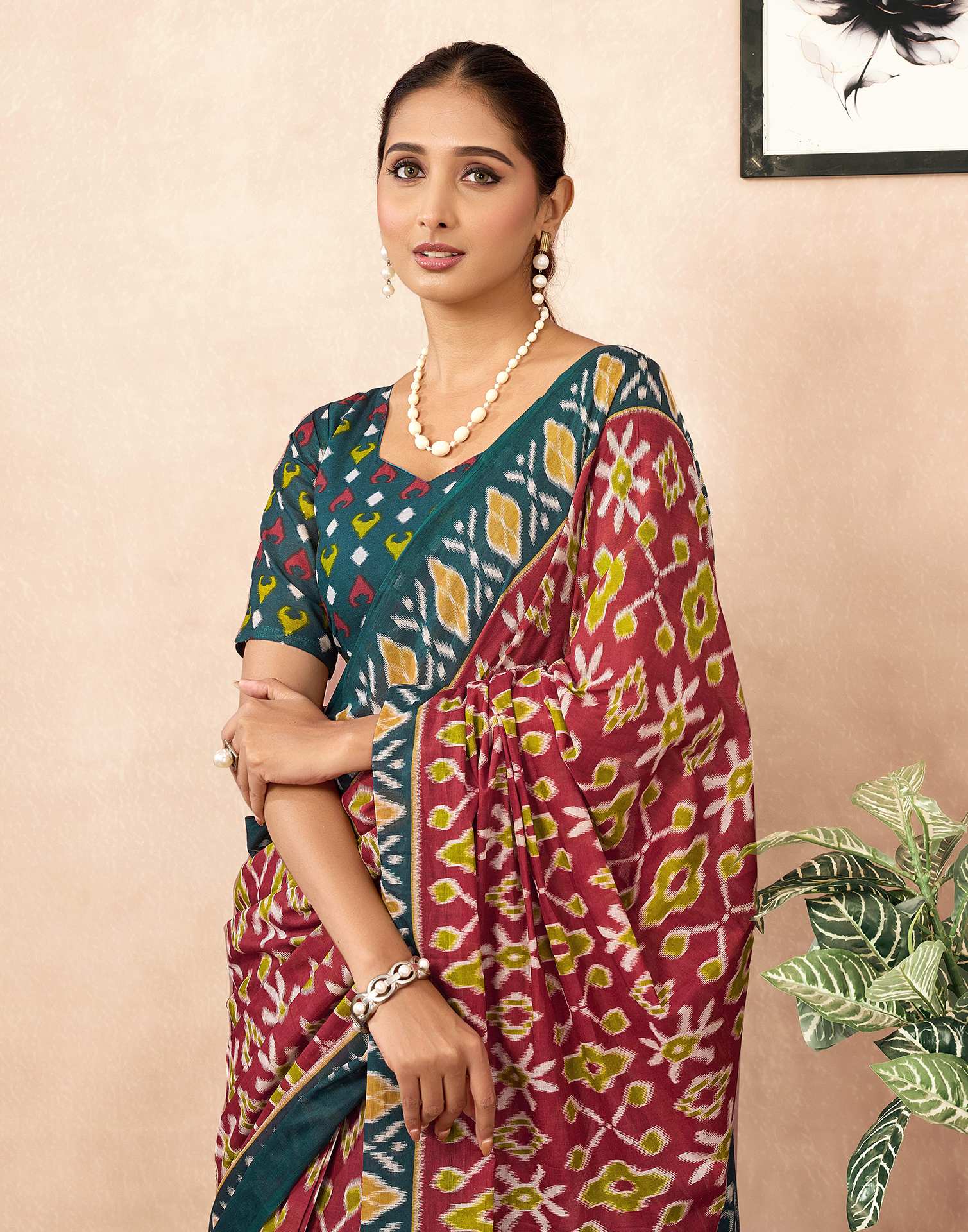 Ready To Wear Red Cotton Ikkat Printed Saree - Image 3