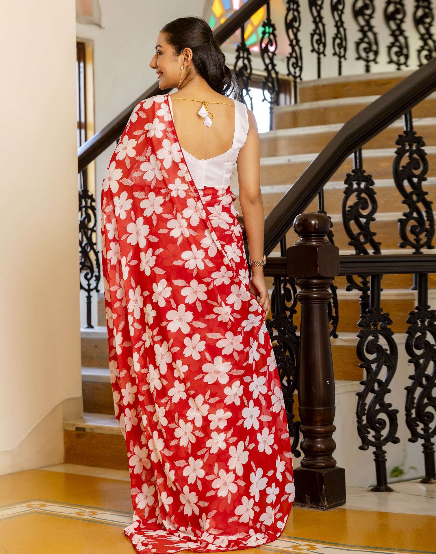 Ready To Wear Red Georgette Floral Printed Saree - Image 7