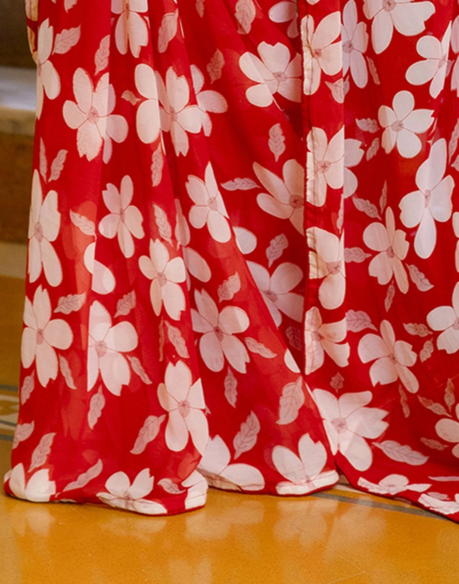 Ready To Wear Red Georgette Floral Printed Saree - Image 9