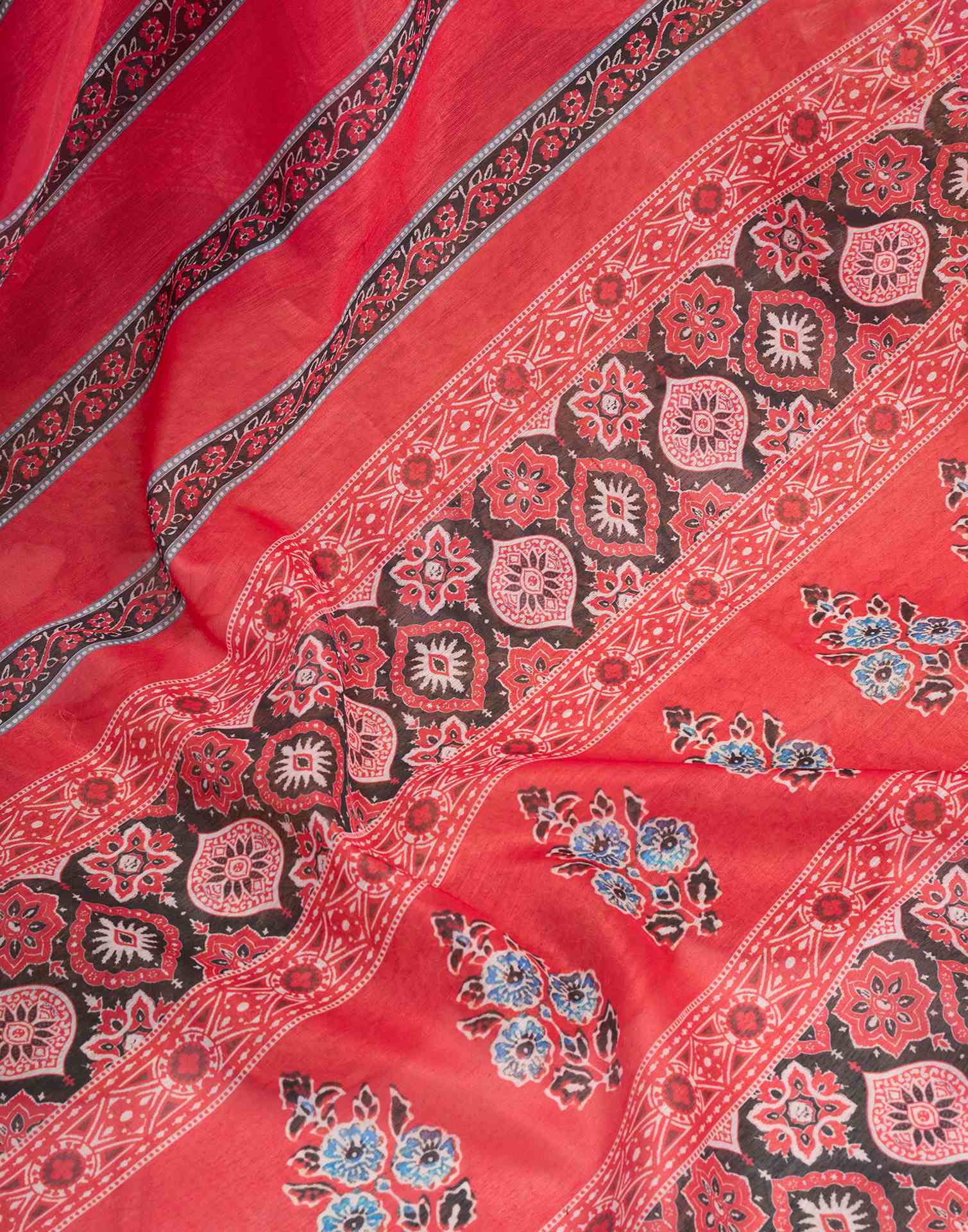 Ready To Wear Red Linen Printed Saree - Image 9