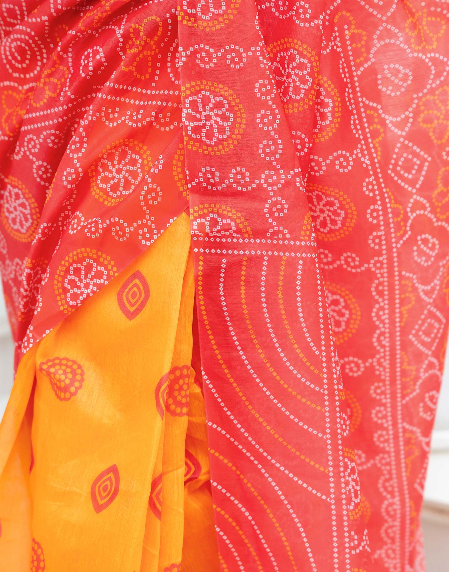 Ready To Wear Red Linen Printed Saree - Image 11