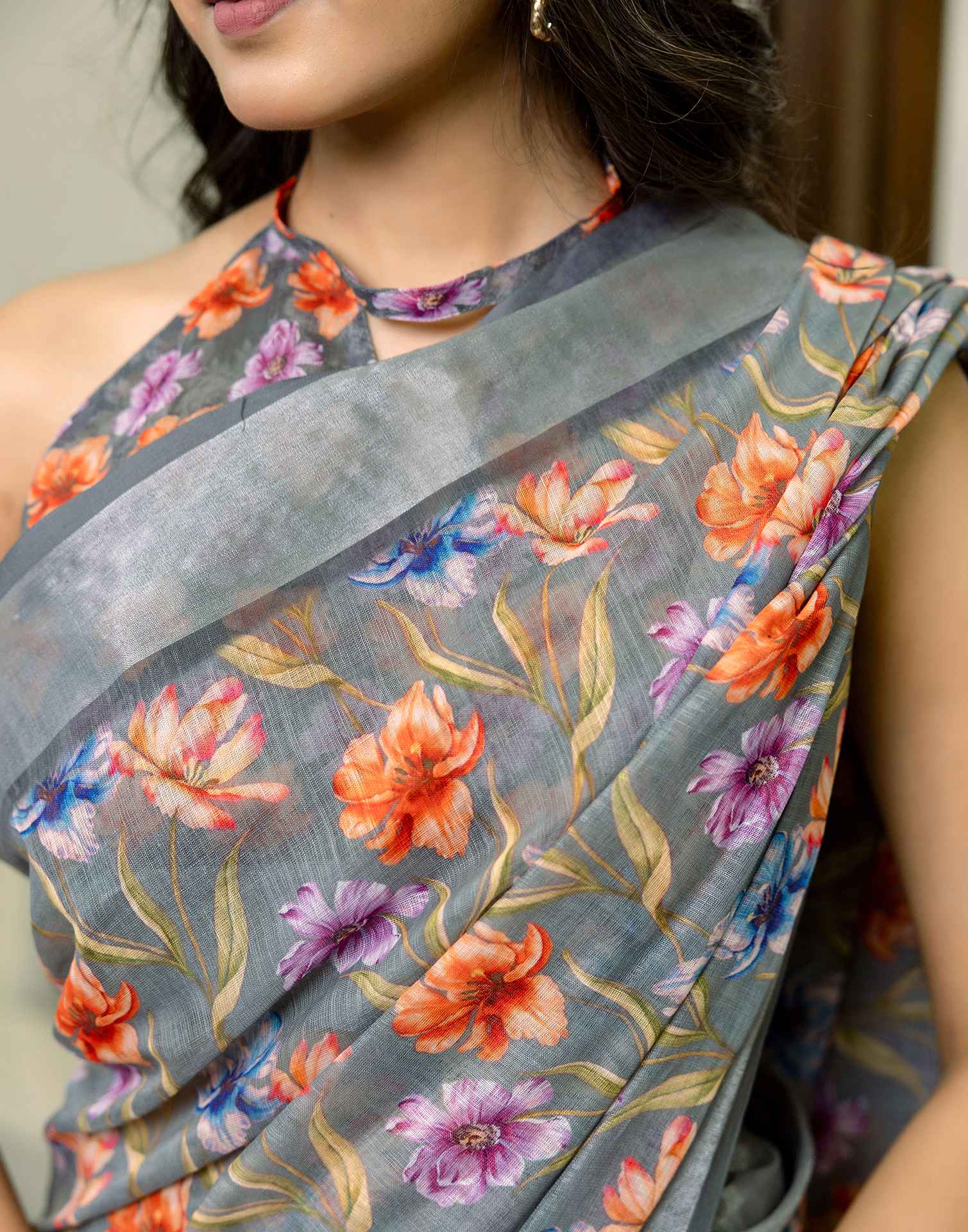 Ready To Wear Grey Linen Printed Saree - Image 14