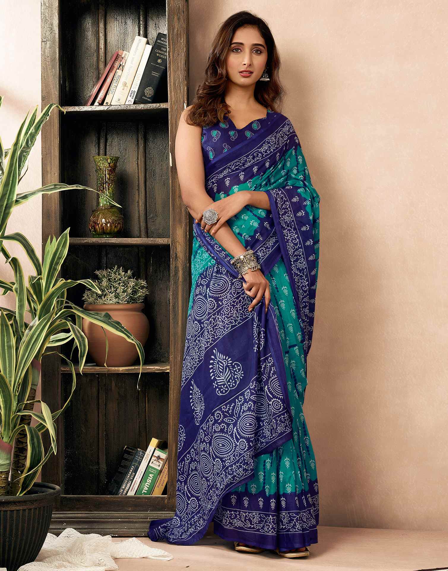 Ready To Wear Teal Green Cotton Ikkat Printed Saree - Image 5