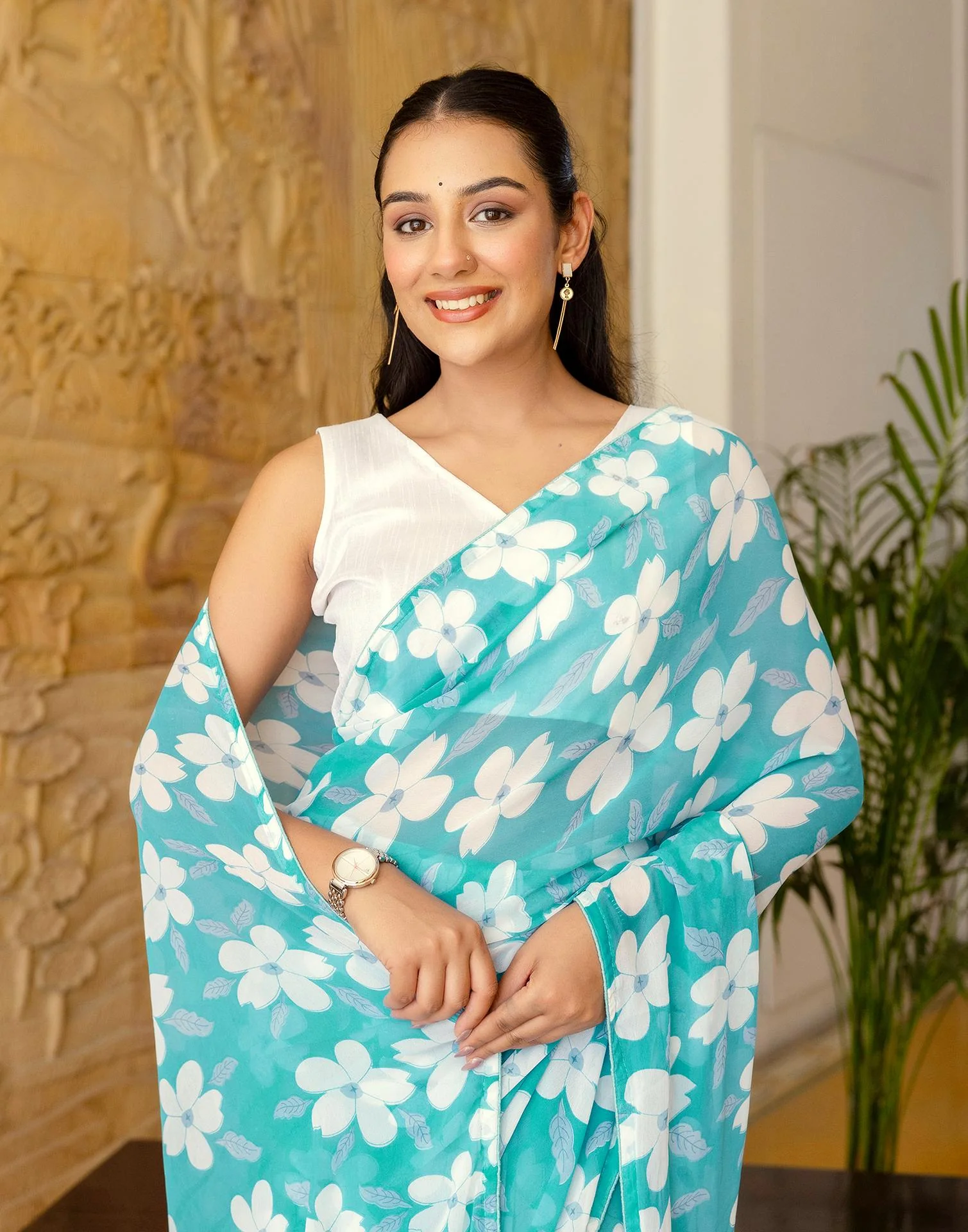 Ready To Wear Turquoise Georgette Floral Printed Saree - Image 4