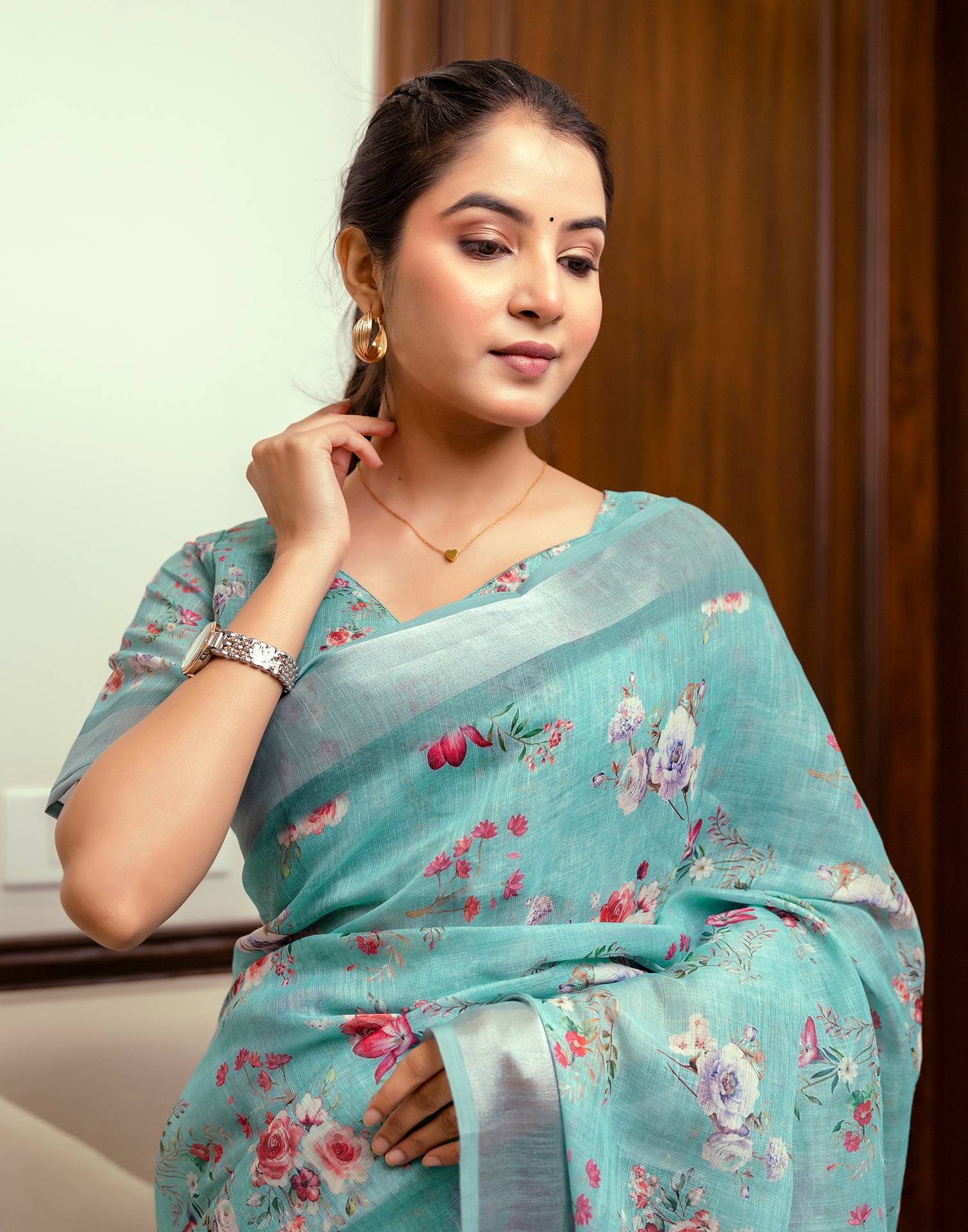 Ready To Wear Turquoise Linen Woven Border Floral Printed Saree - Image 5