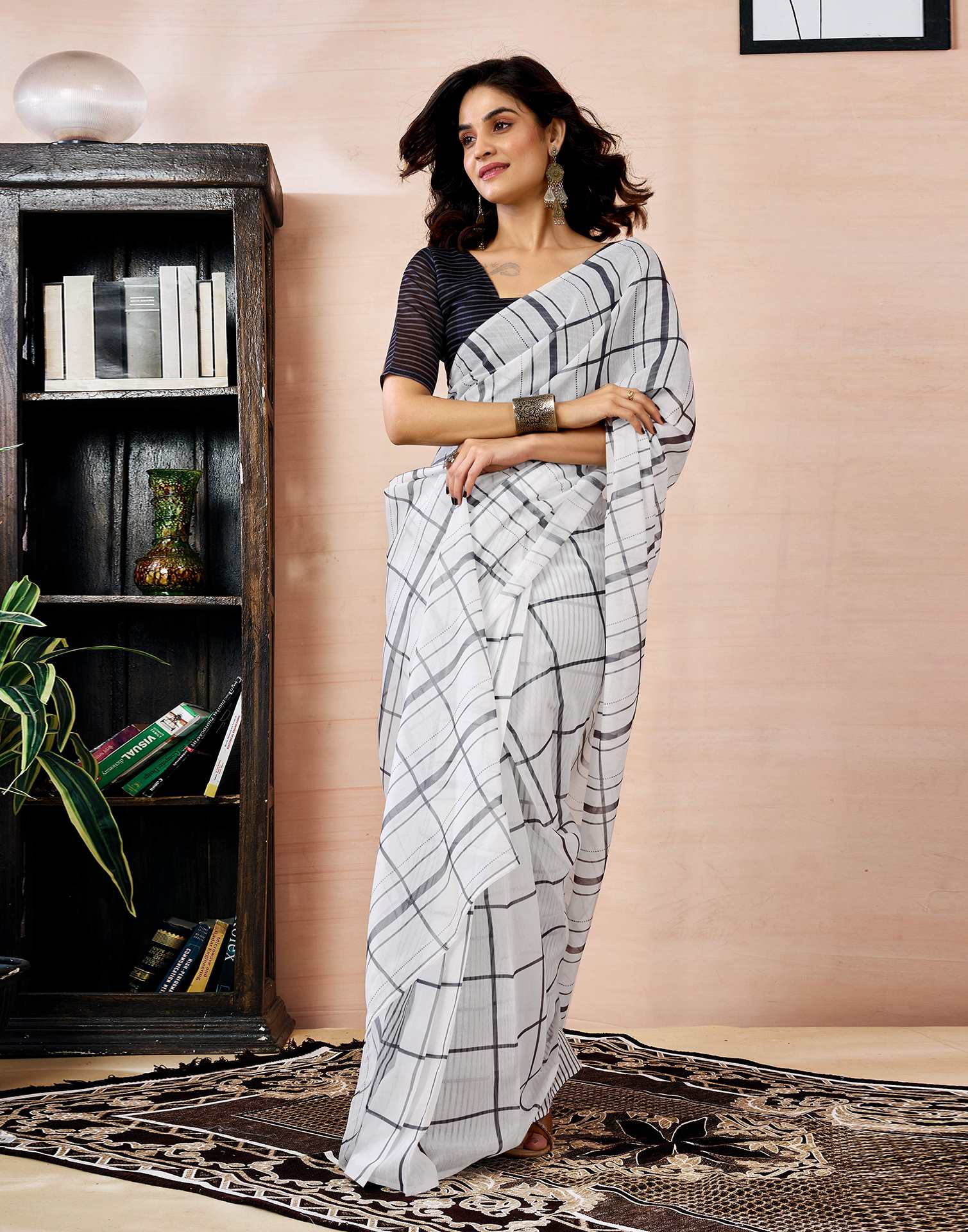 Ready to Wear White Chanderi Printed Saree - Image 6