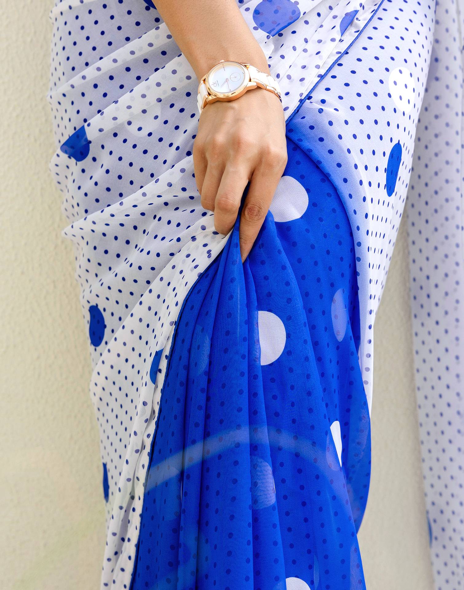 Ready To Wear White Georgette Printed Saree - Image 11