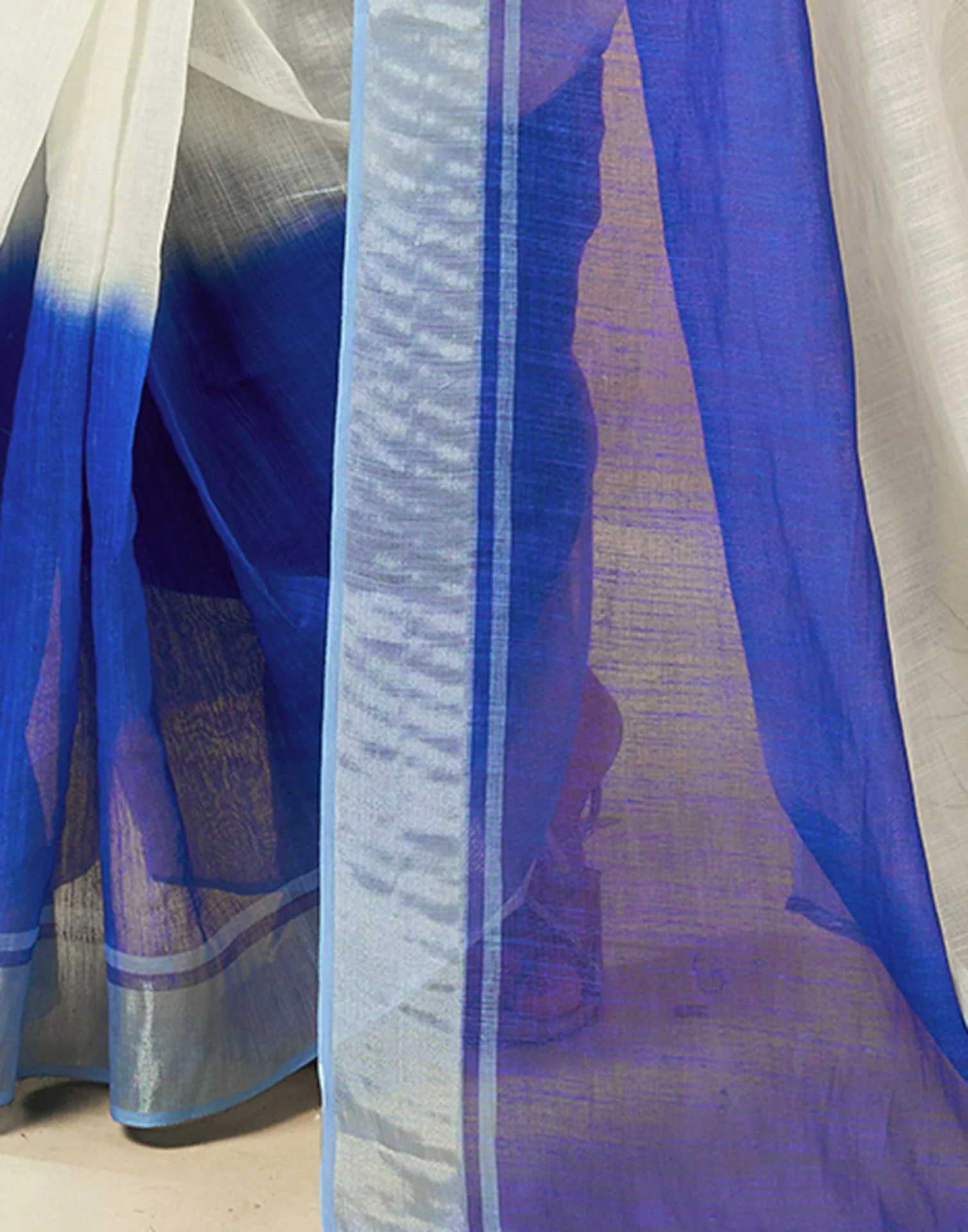 Ready to Wear White Linen Zari Floral Printed Saree - Image 11